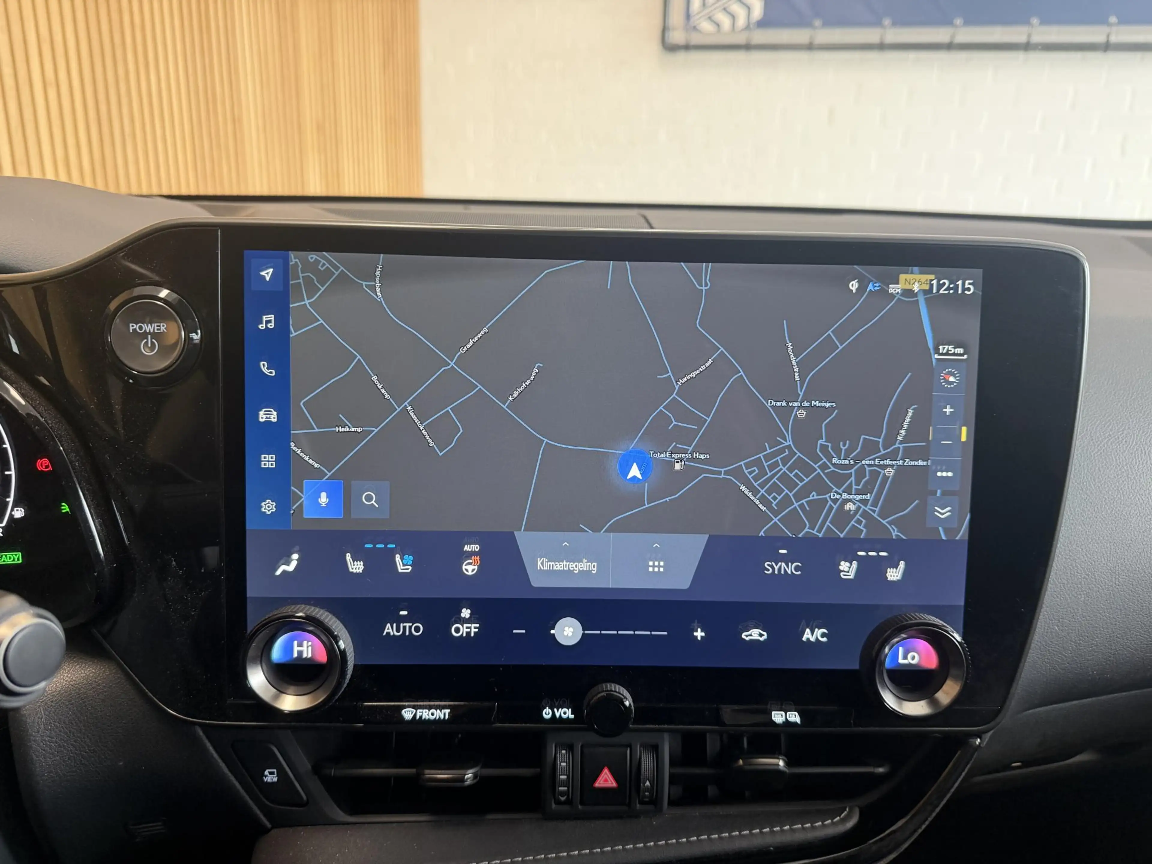 Lexus NX 450h+ AWD Launch Edition — photo 6