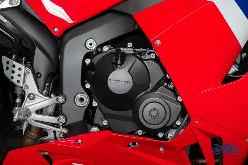 Honda CBR 600 - foto 4