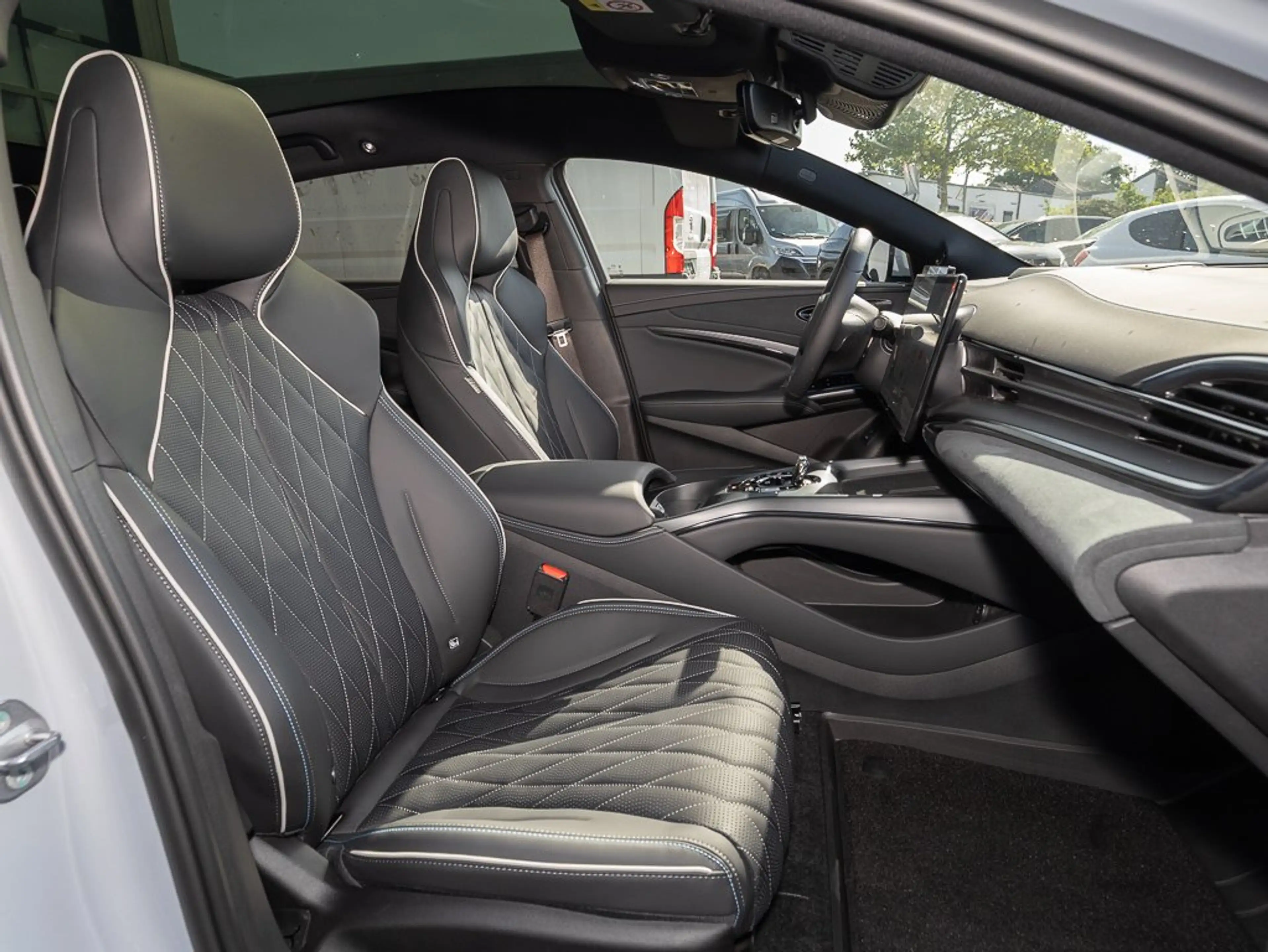 BYD Seal Excellence — photo 6