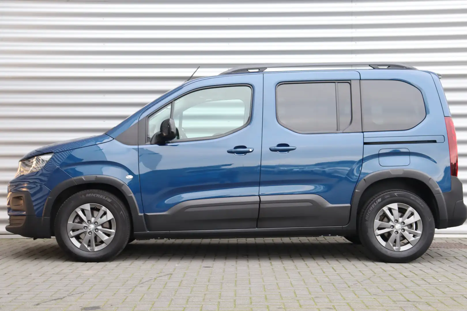 Peugeot Rifter 1.2 PURETECH 130PK ALLURE PACK AUTOMAAT / NAVI / C Blauw - 2