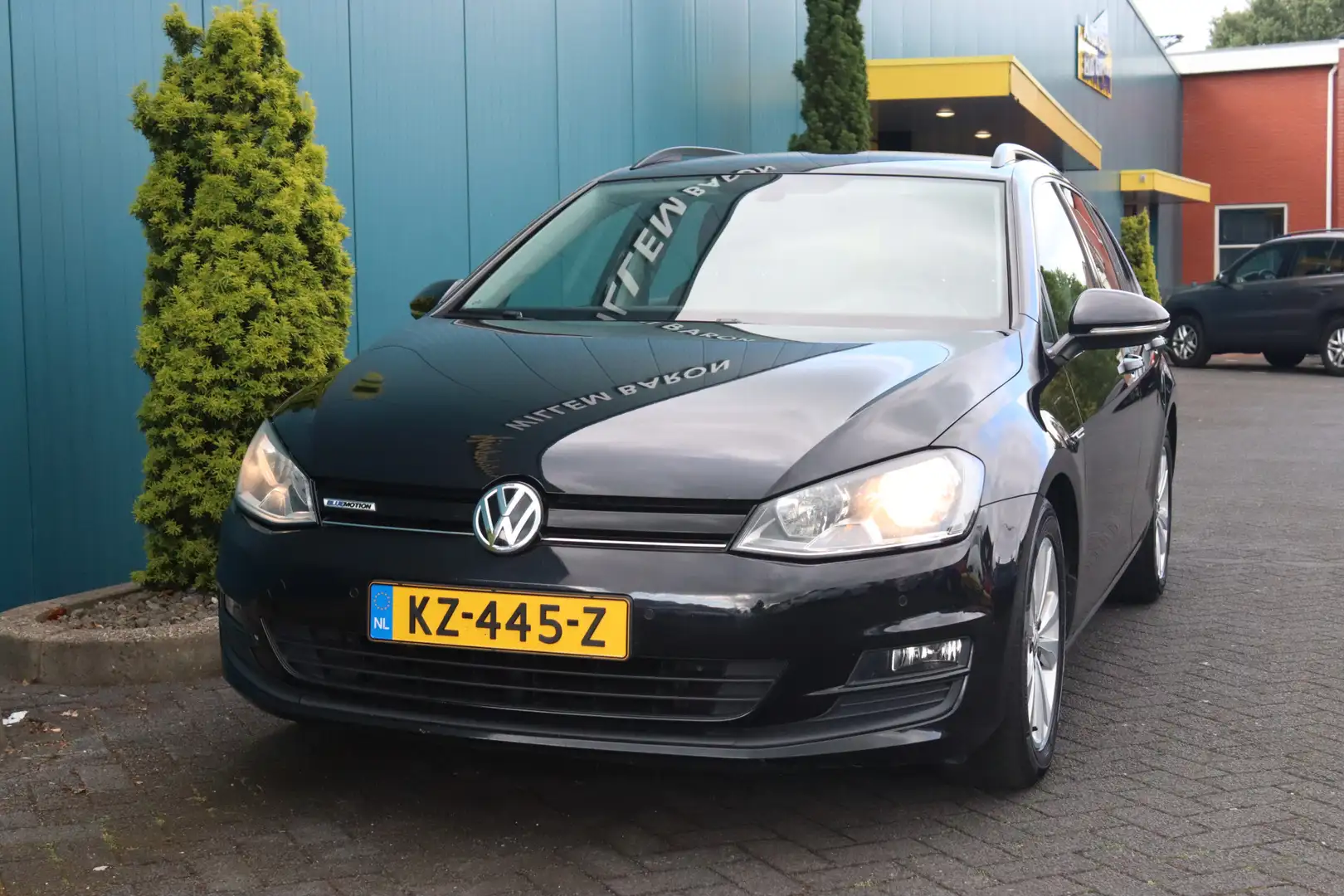 Volkswagen Golf Variant 1.0 TSI Comfortline DSG AUT. CARPLAY|CLIMA|NAV|CRU Noir - 2