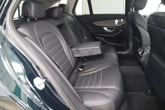 Mercedes-Benz C-Class view 12