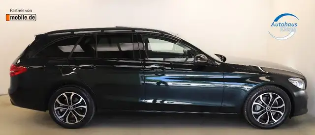 Mercedes-Benz C-Class view 5