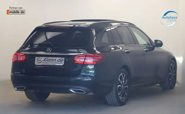 Mercedes-Benz C-Class view 8