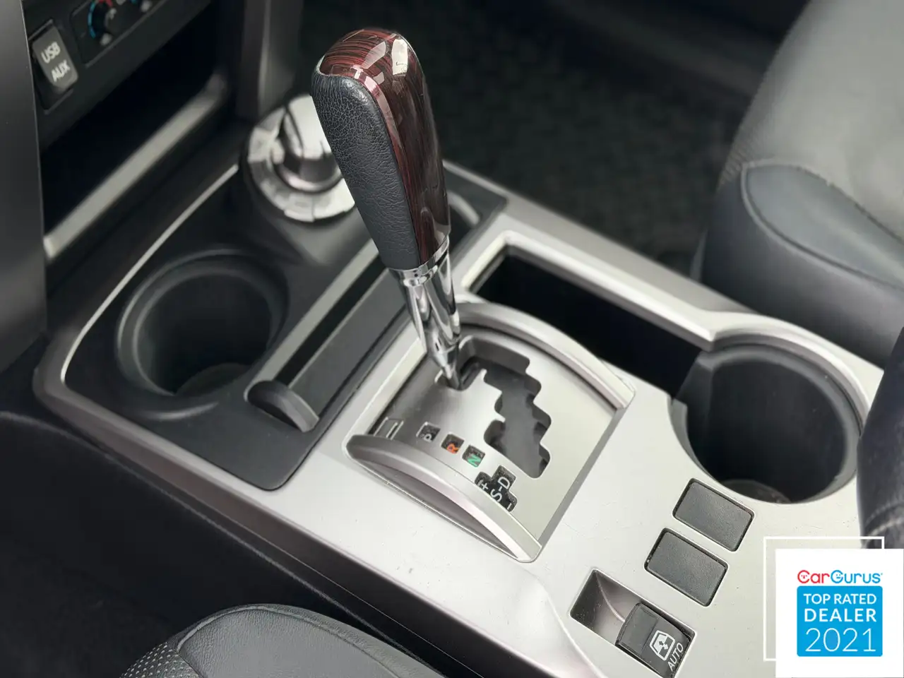 Toyota 4-Runner снимка Toyota 4-Runner