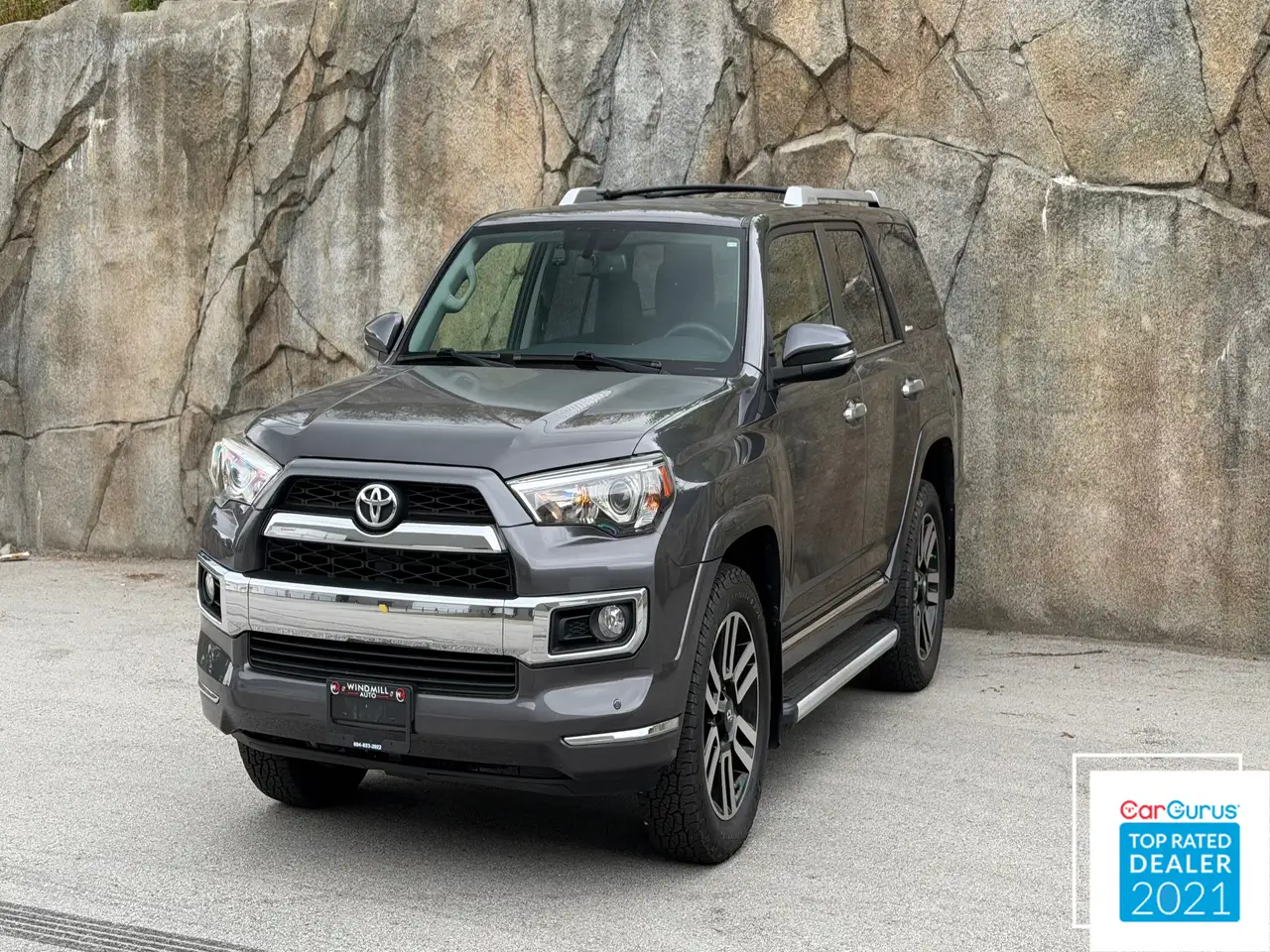 Toyota 4-Runner снимка Toyota 4-Runner