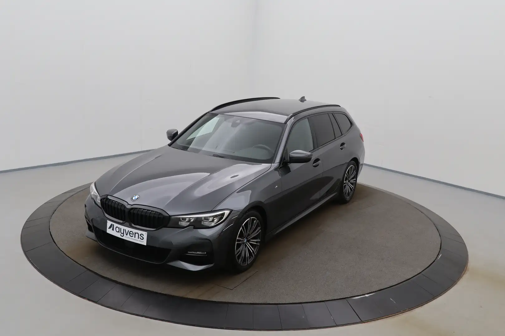 BMW 318 3 Touring 318iA OPF M-Sport Business+ LEDER/CUIR L Grijs - 1