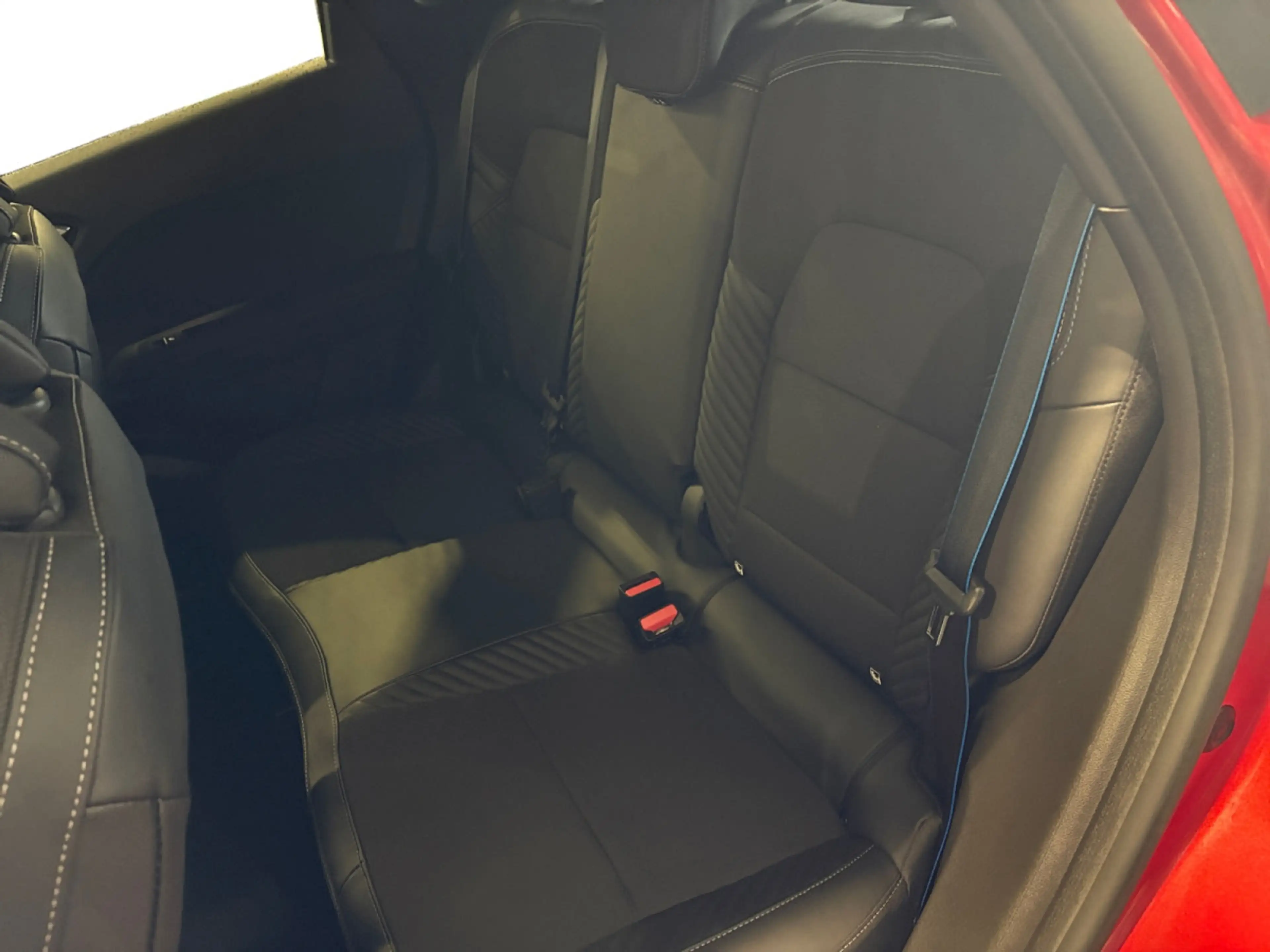 Renault Captur 1.6 Esprit Alpine E-Tech Full Hybrid — photo 9