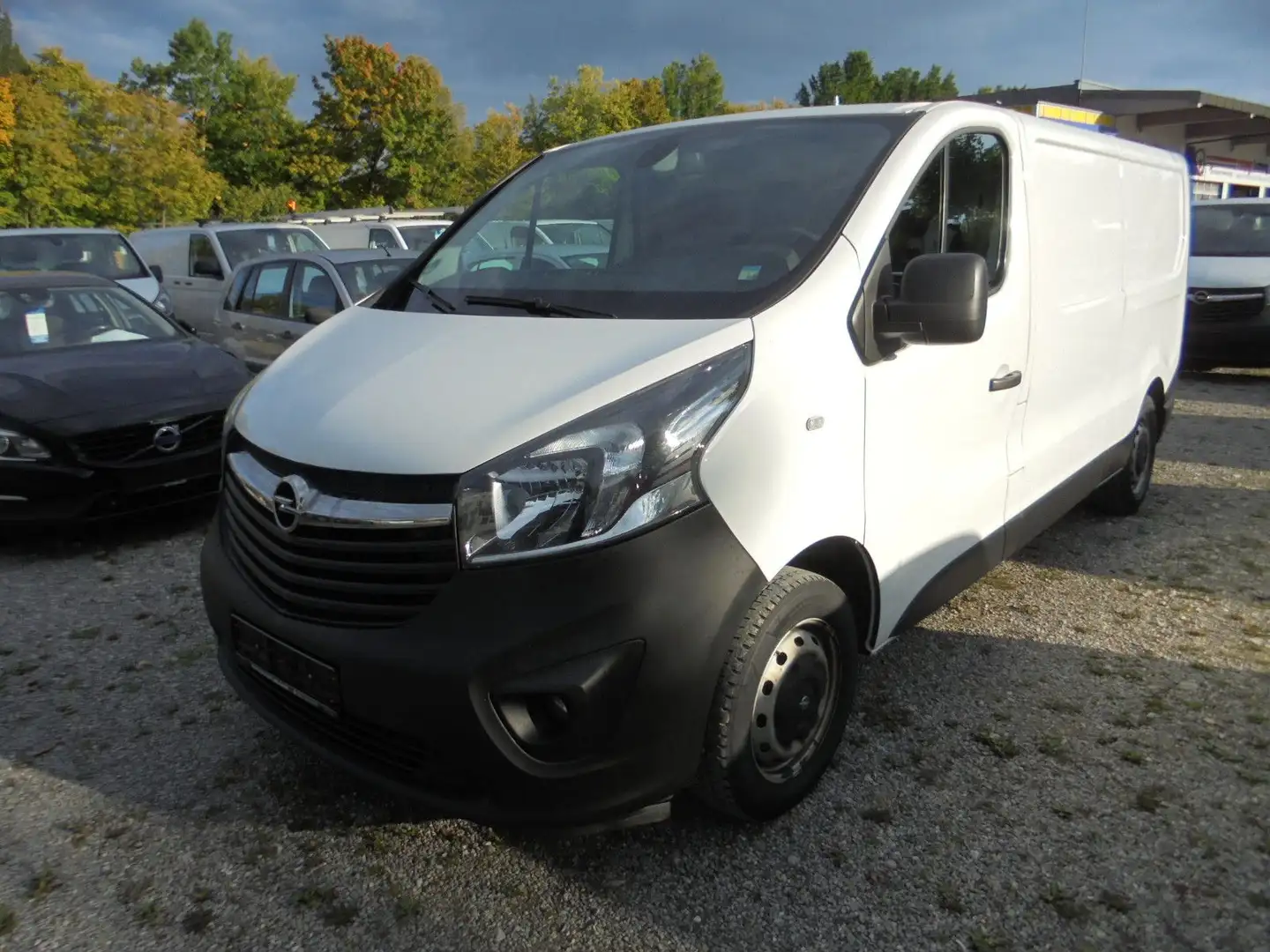 Opel Vivaro B 1.6 CDTI L2H1 2,9t ~ 1.Hd ~ AHK ~ Navi Weiß - 1