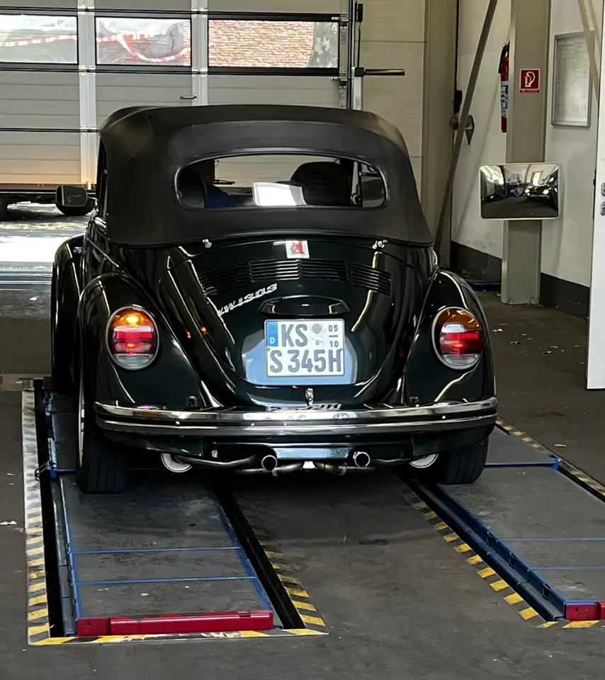 Volkswagen Käfer 1303 LS Cabrio, foto 1