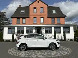 Hyundai KONA Edition 30 NAVI CAM WÄMPU SOH 96,7%