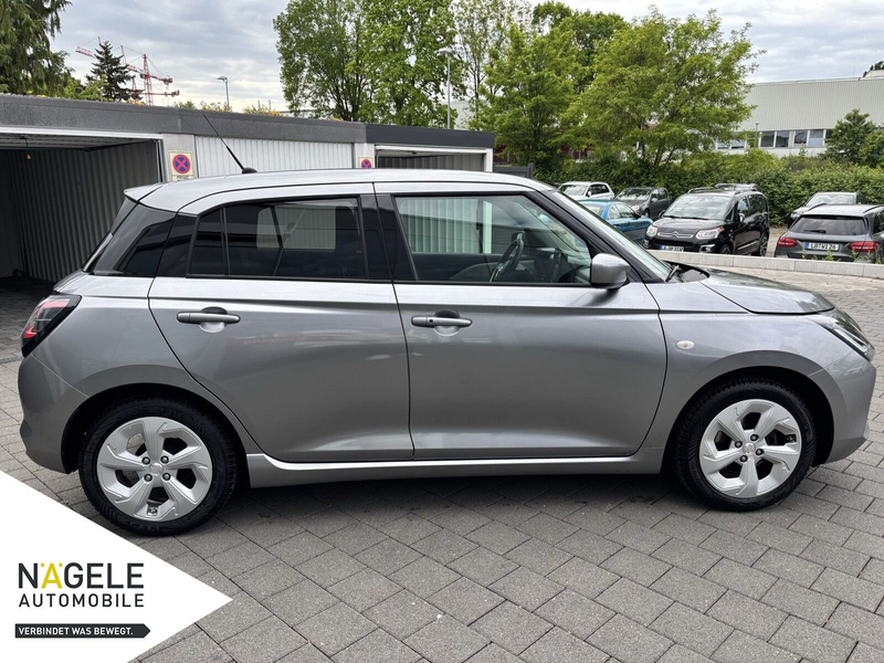 Suzuki Swift 1.2 Comfort|NAVI+ACC+SHZ+RFK+LED+TOTWINKEL — photo 4