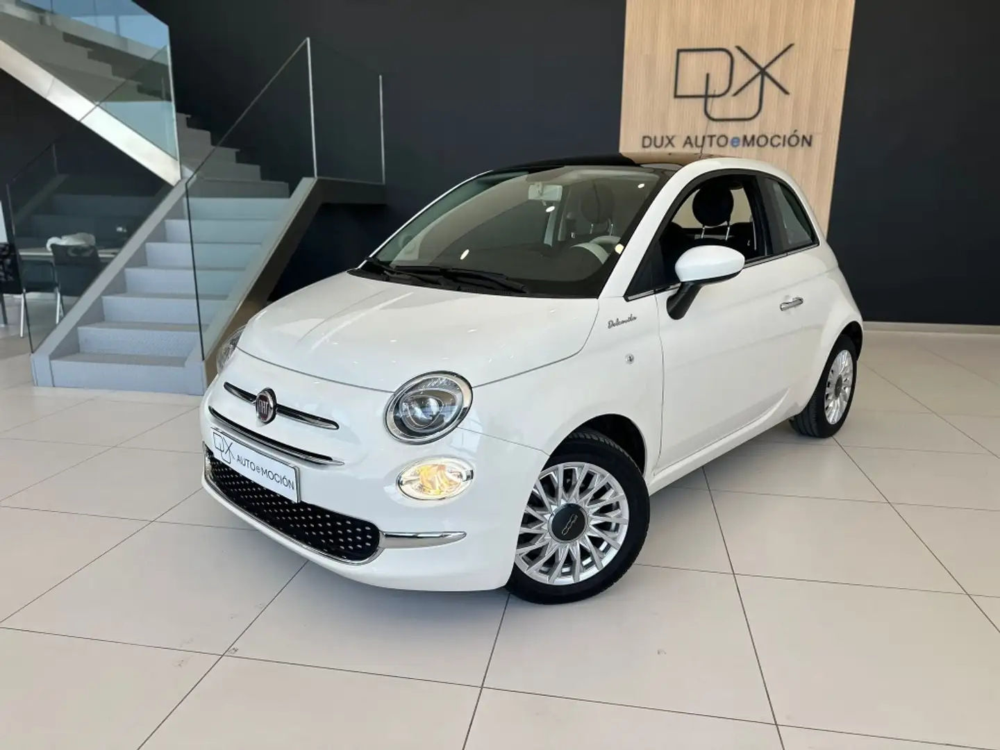 Fiat 500 1.0 Hybrid Dolcevita 52kW Blanc - 1
