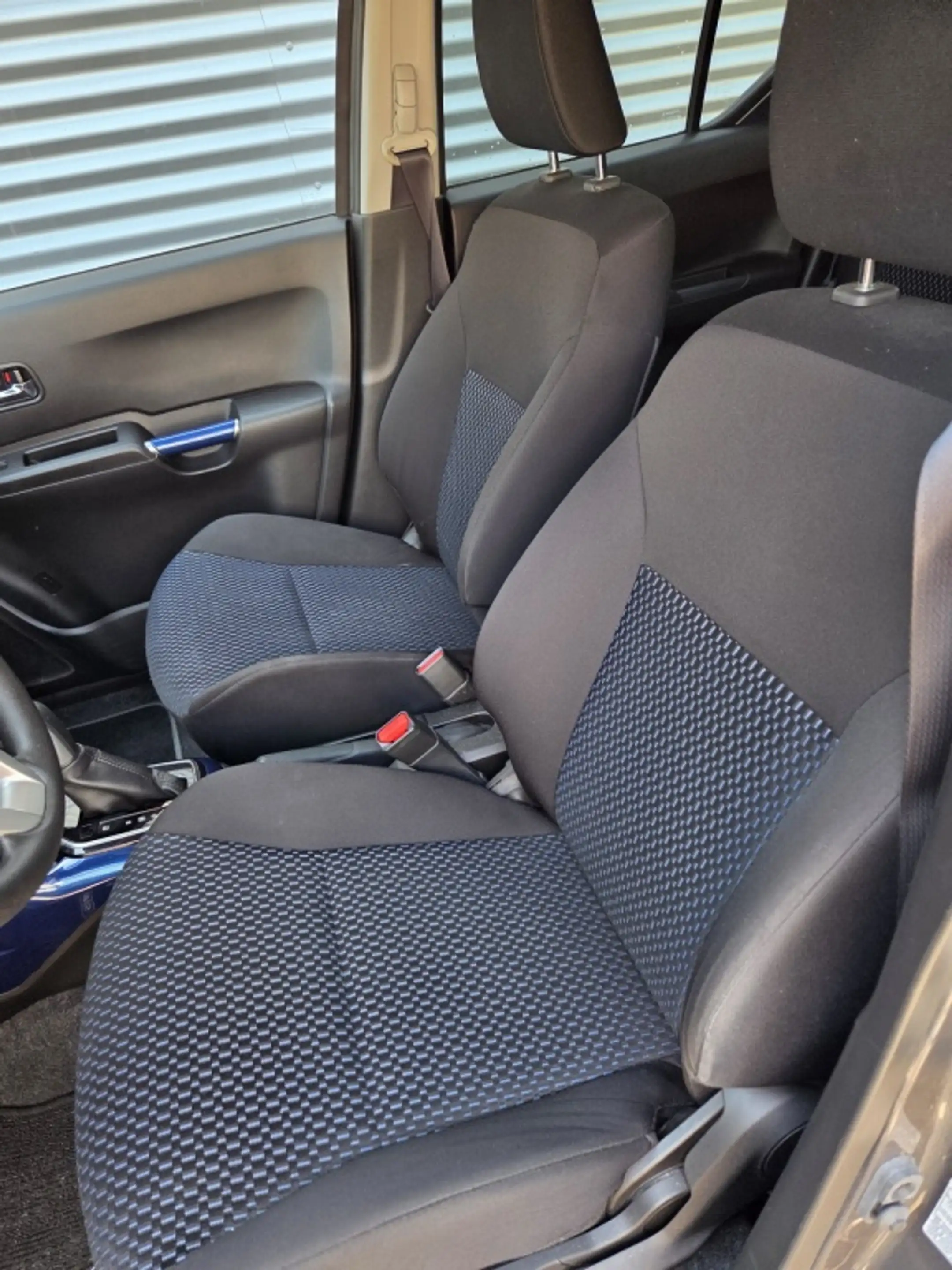 Suzuki Ignis 1.2 SH Select AUTOMAAT — photo 11