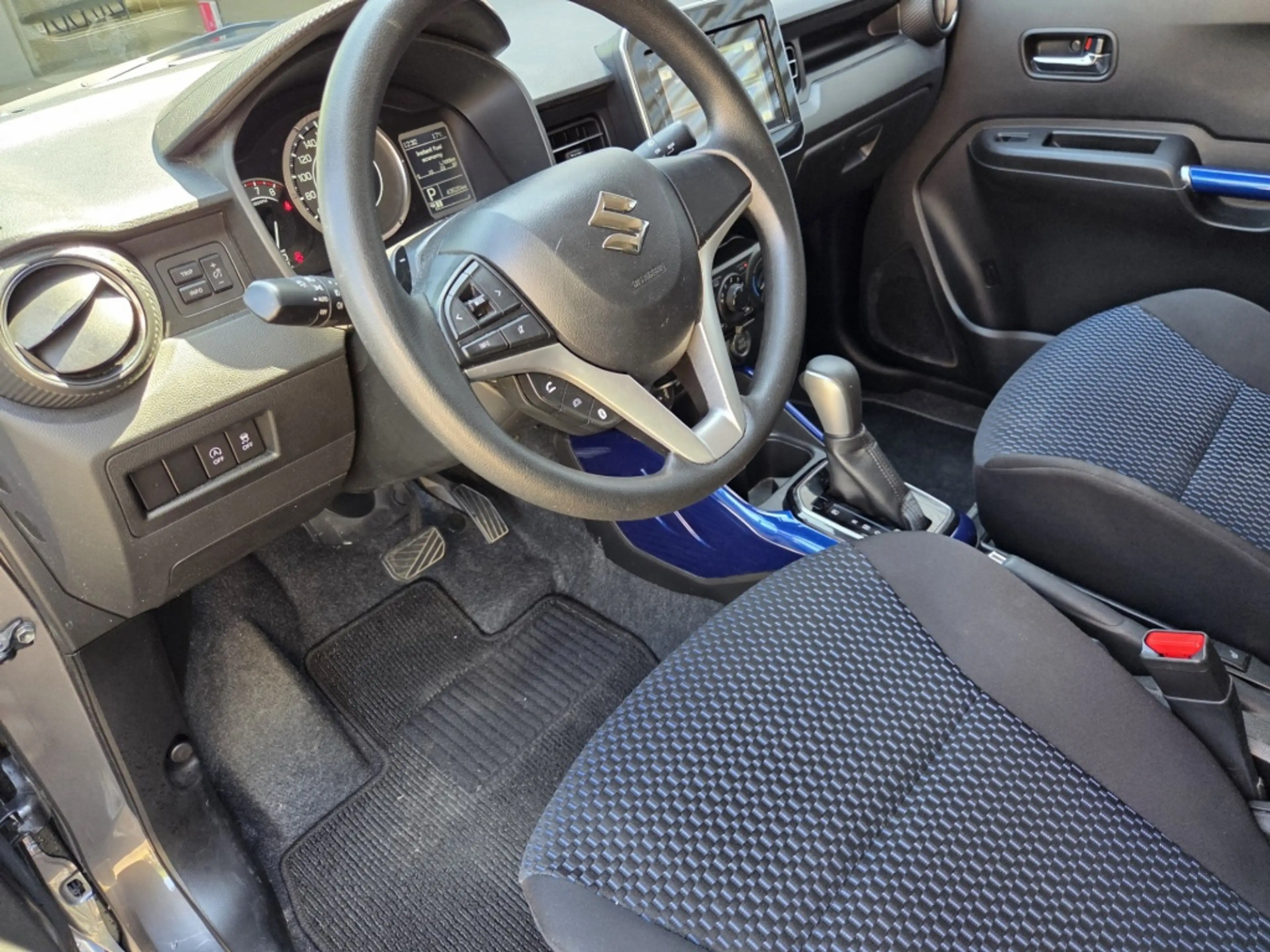 Suzuki Ignis 1.2 SH Select AUTOMAAT — photo 2