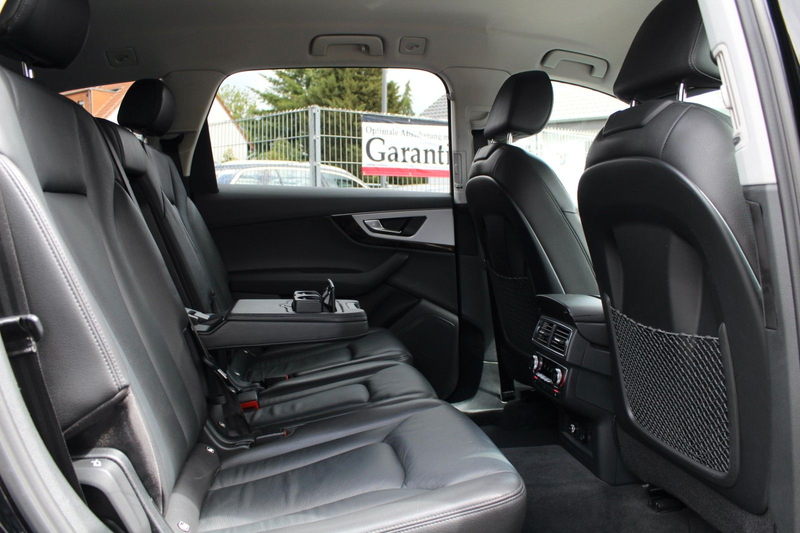 Audi Q7 3.0TDI 1.HAND 7SITZER 4xSHZ KAM AHK DVD LEDER — photo 18