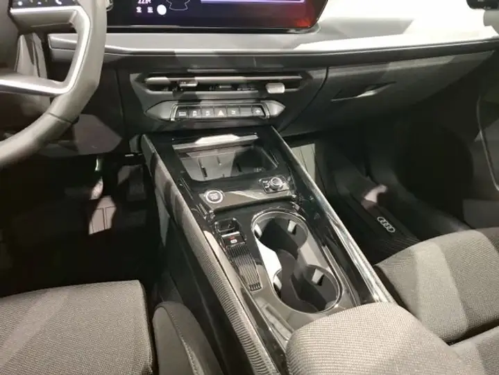 Audi Q3 2026, foto 8