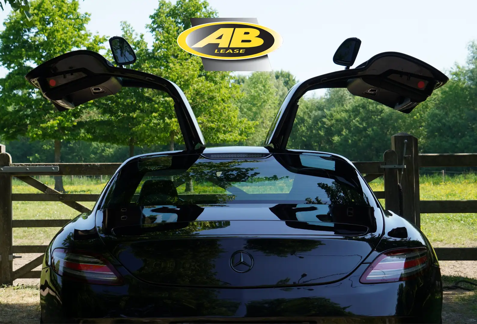 Mercedes-Benz SLS AMG 6.2i V8 Černá - 2