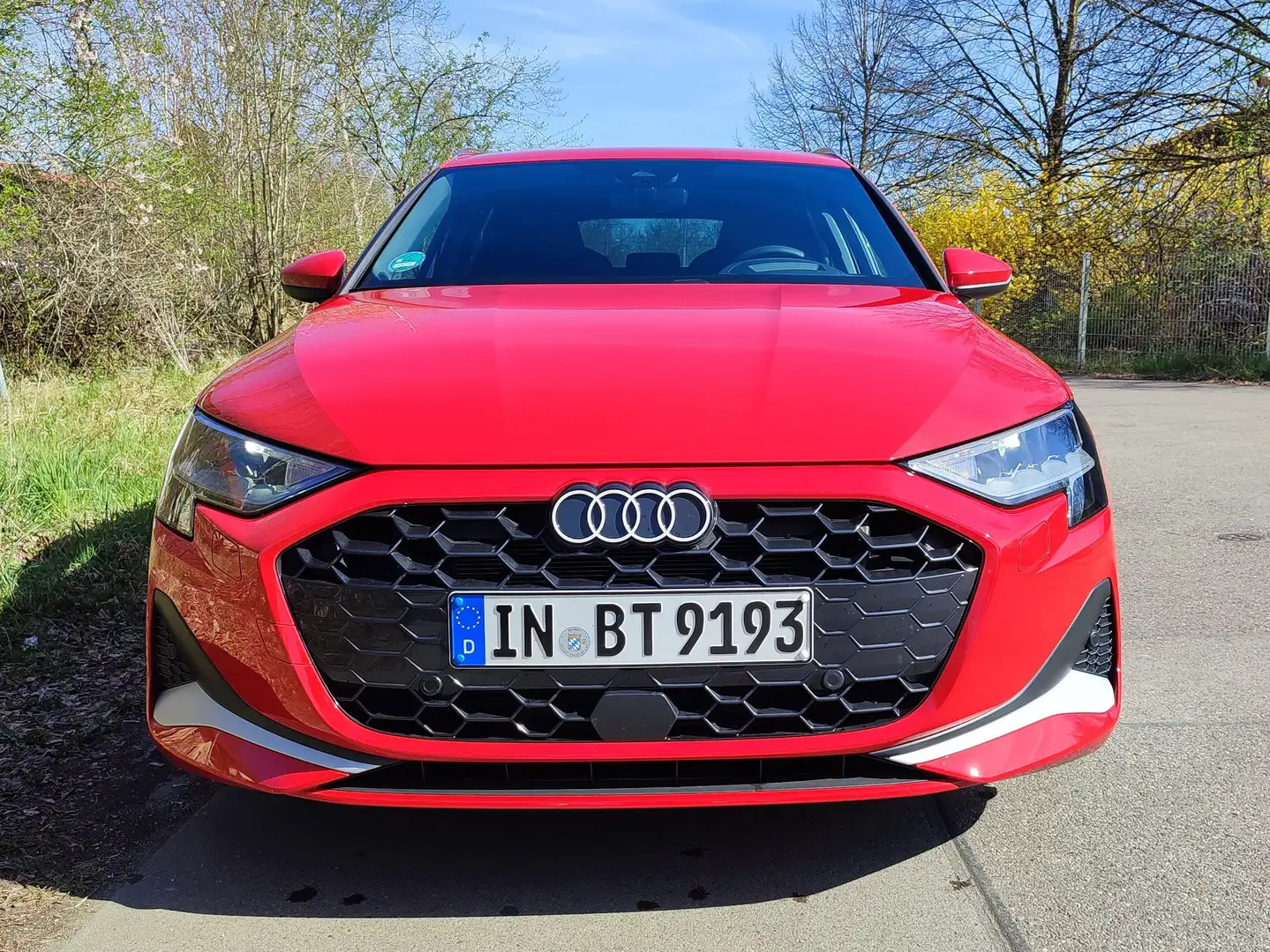 Audi A3 A3 Sportback 30 TFSI Sportback S tronic advanced Rot - 2