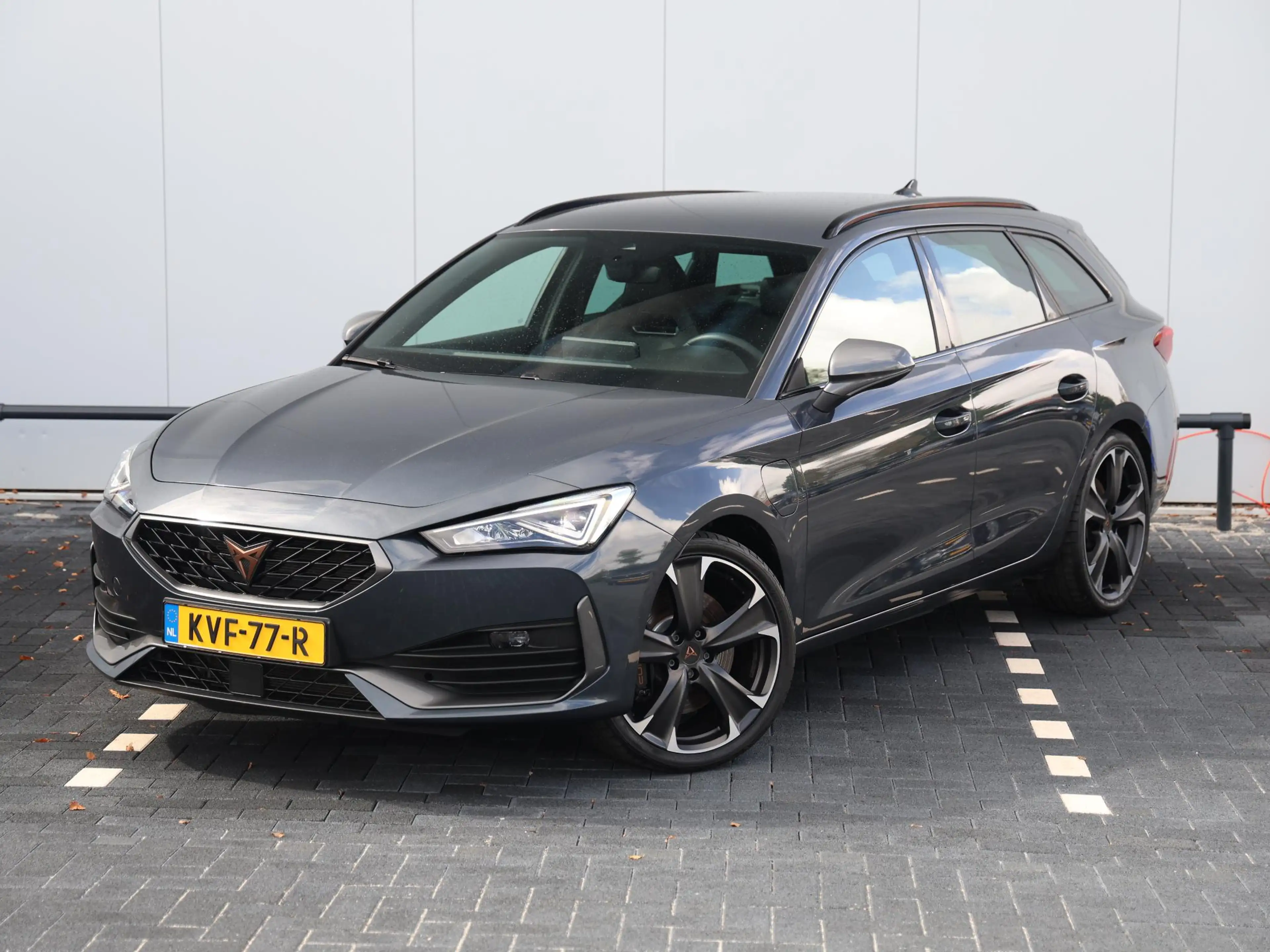 CUPRA Leon Sportstourer 1.4 e-Hybrid VZ Business 245 pk | Dyn — photo 10