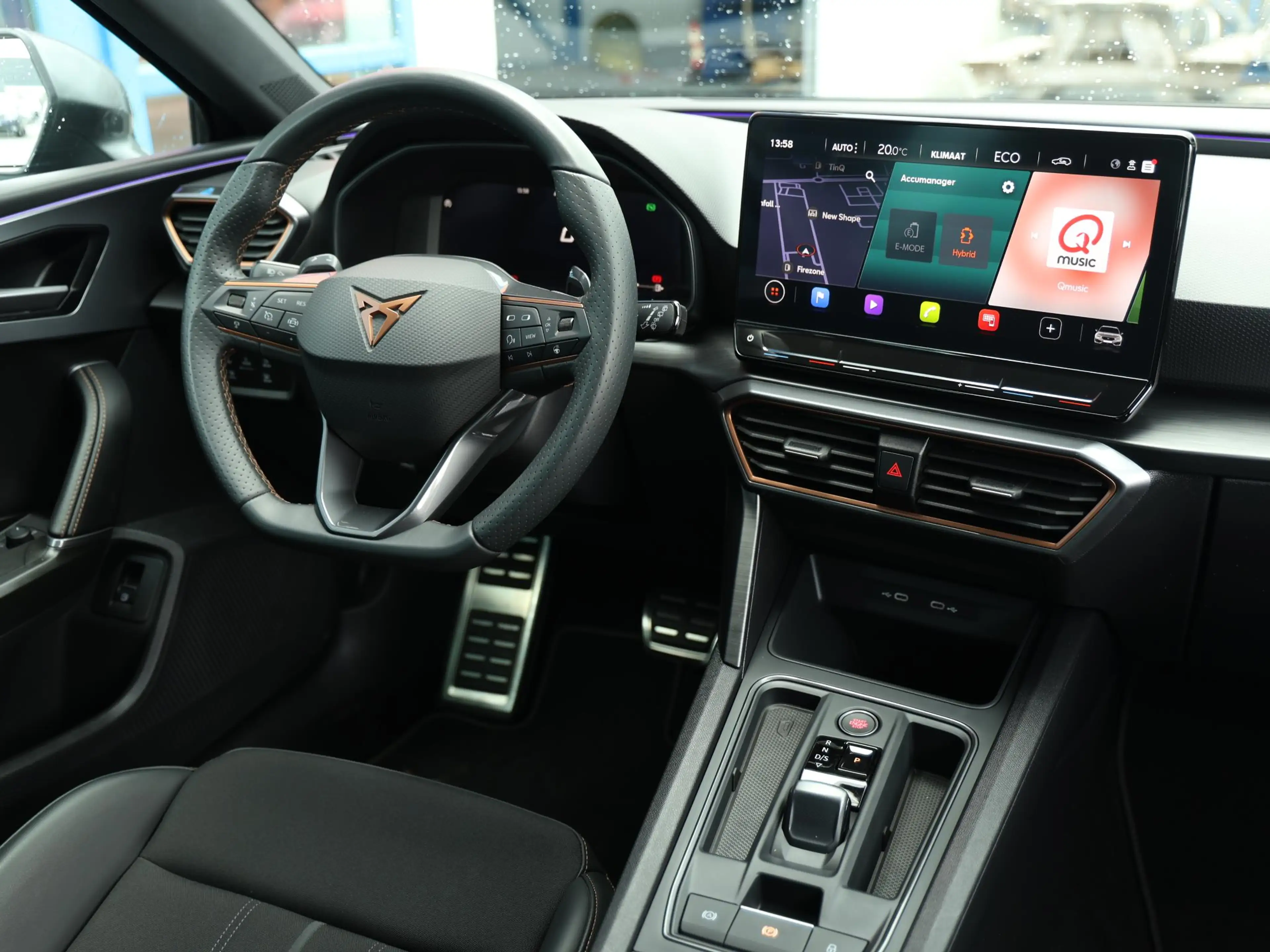 CUPRA Leon Sportstourer 1.4 e-Hybrid VZ Business 245 pk | Dyn — photo 7