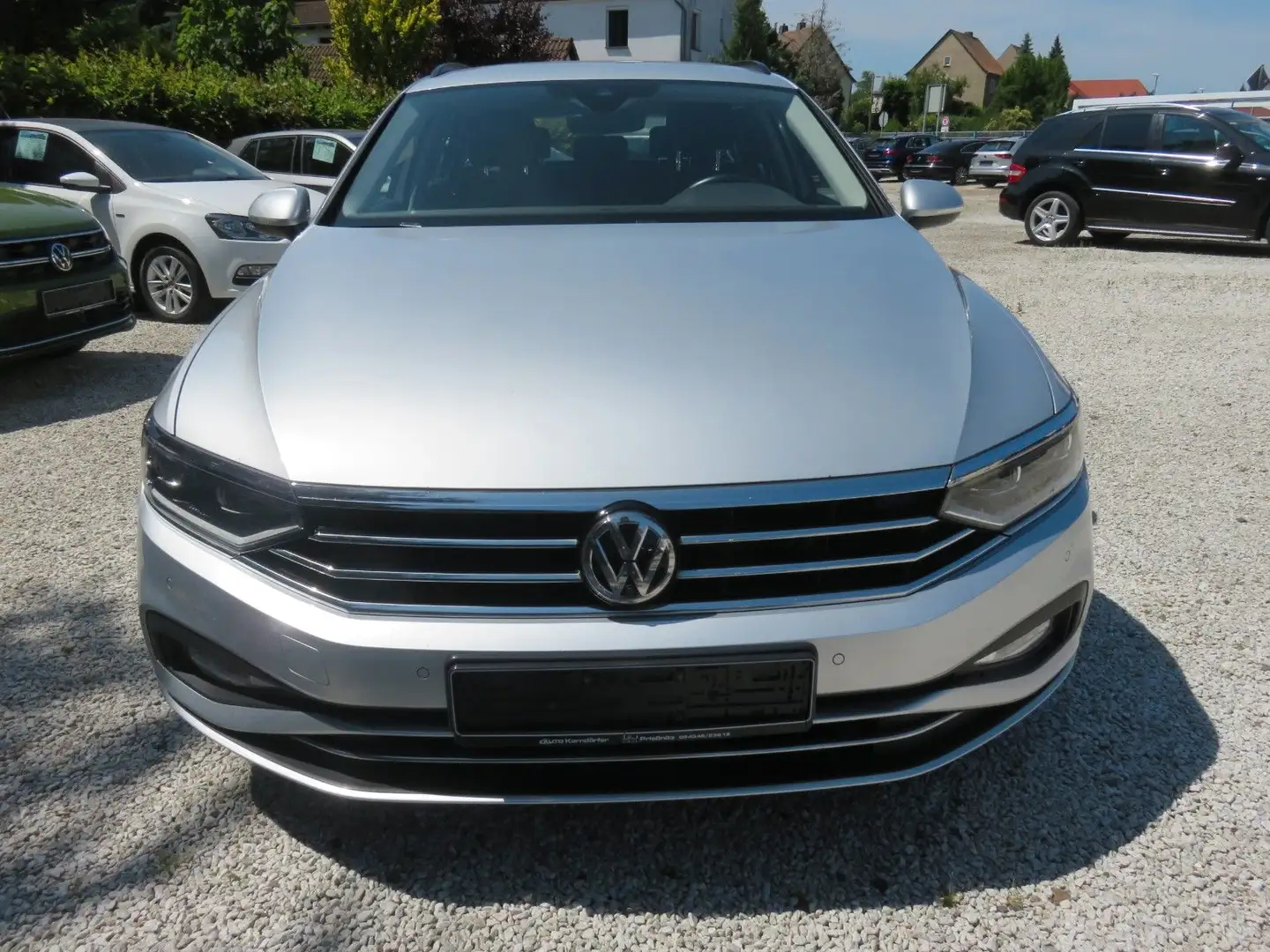 Volkswagen Passat Variant Business Matrix Navi Kamera Silber - 2