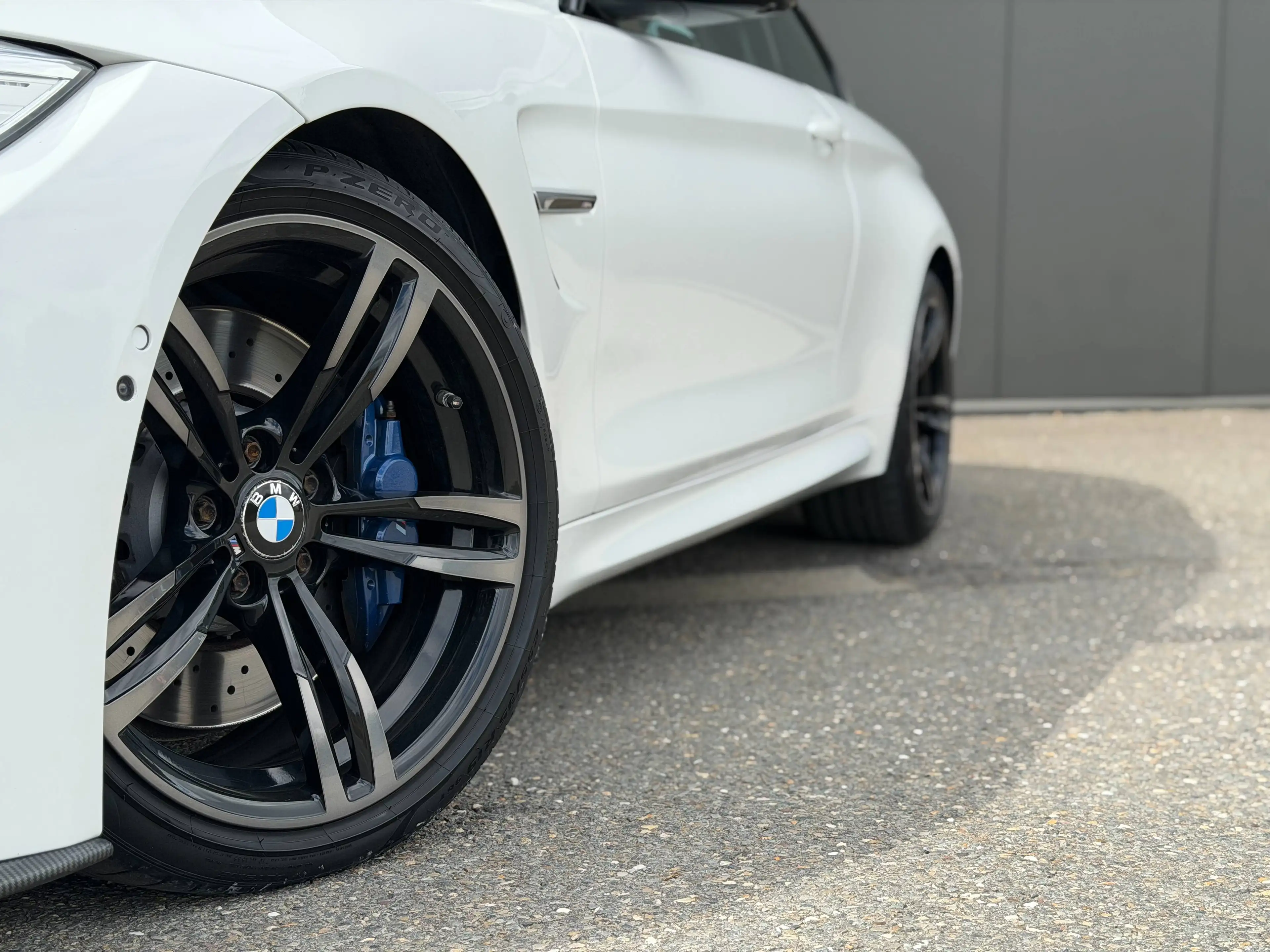 BMW M4 Cabrio DKG 431cv - Individual - Harman - OLED — photo 8