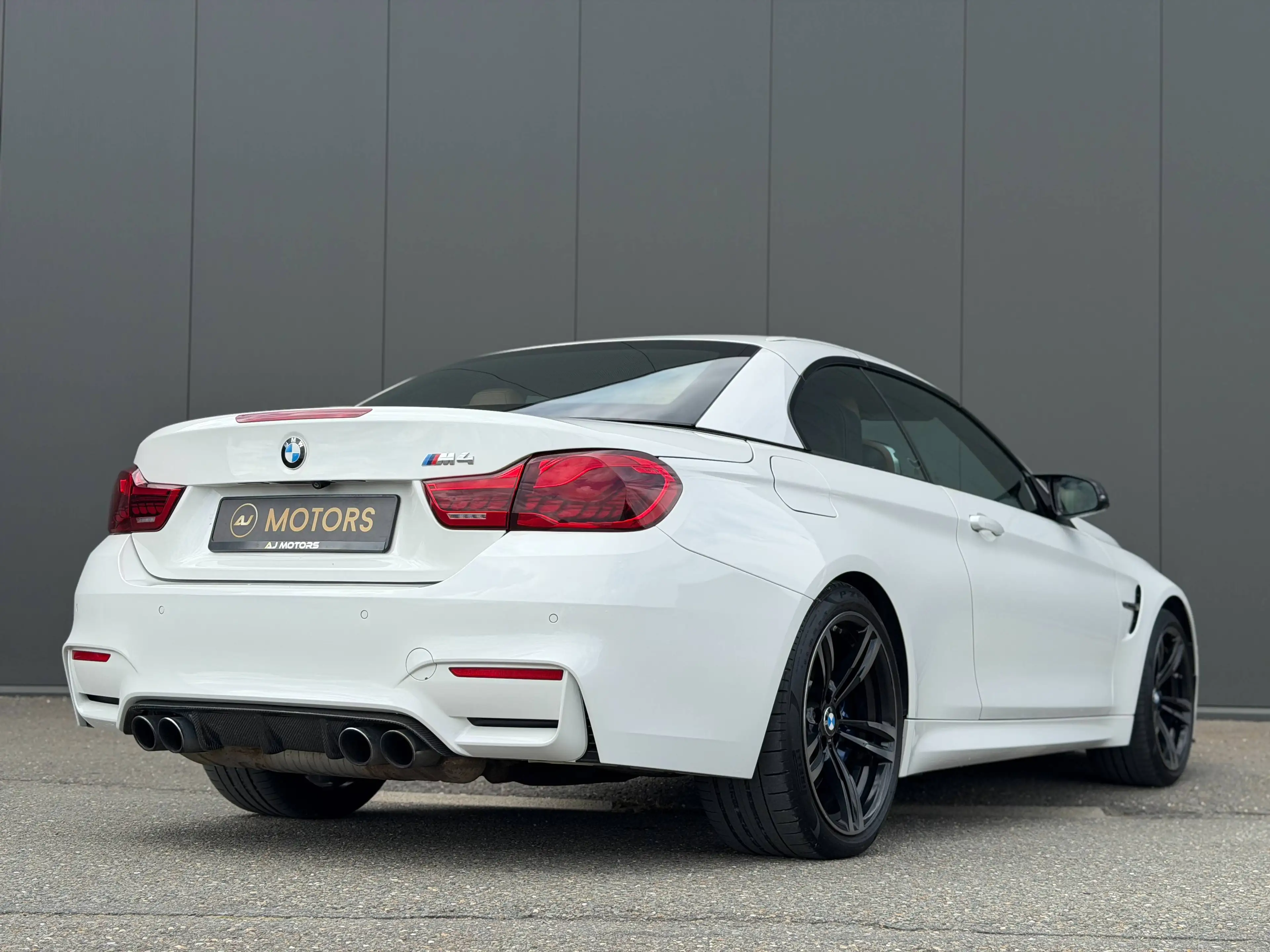 BMW M4 Cabrio DKG 431cv - Individual - Harman - OLED — photo 11