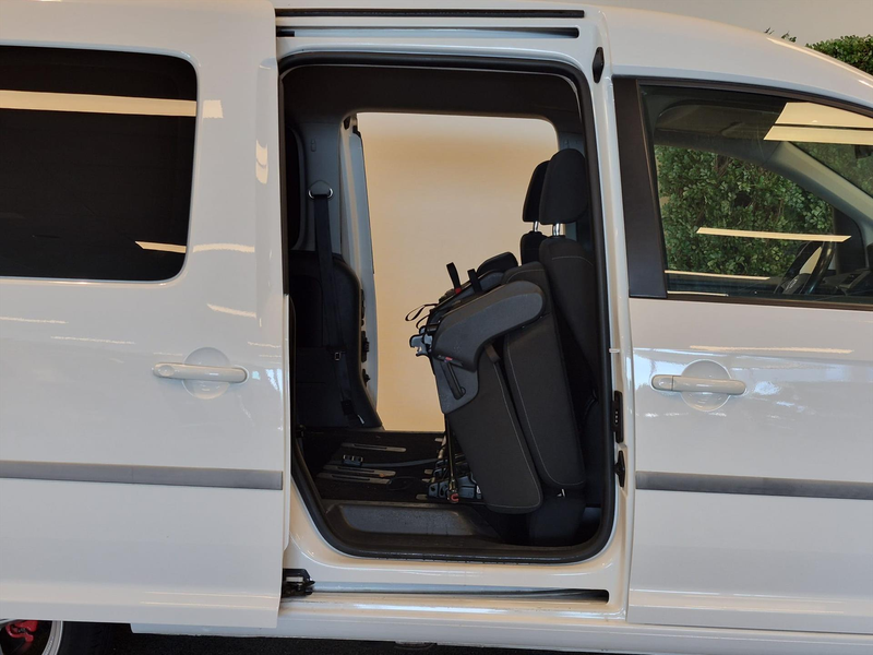 Volkswagen Caddy Maxi Rolstoelauto Automaat 5+1 (150cm lang x 85cm — photo 10