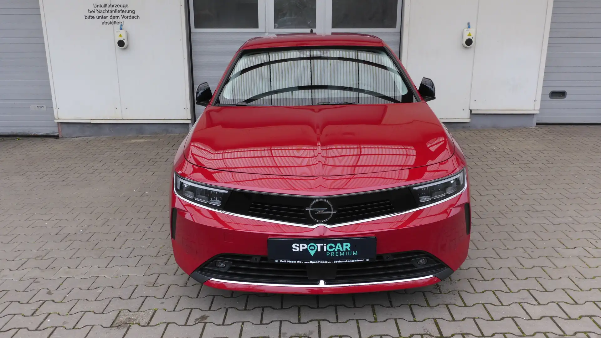 Opel Astra Elegance Rot - 2