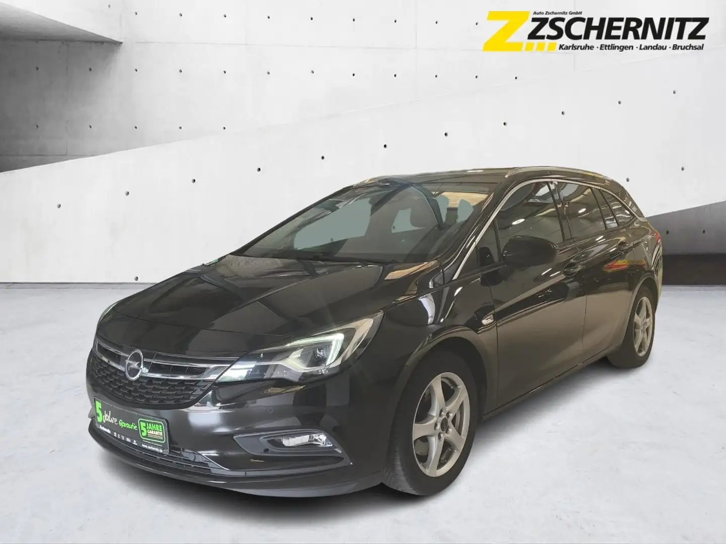 Opel Astra K Sports Tourer 1.6 CDTI INNOVATION ACC Negro - 1