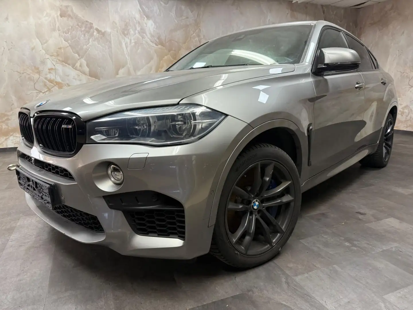 BMW X6 M +Harman+Kamera+ Gris - 1