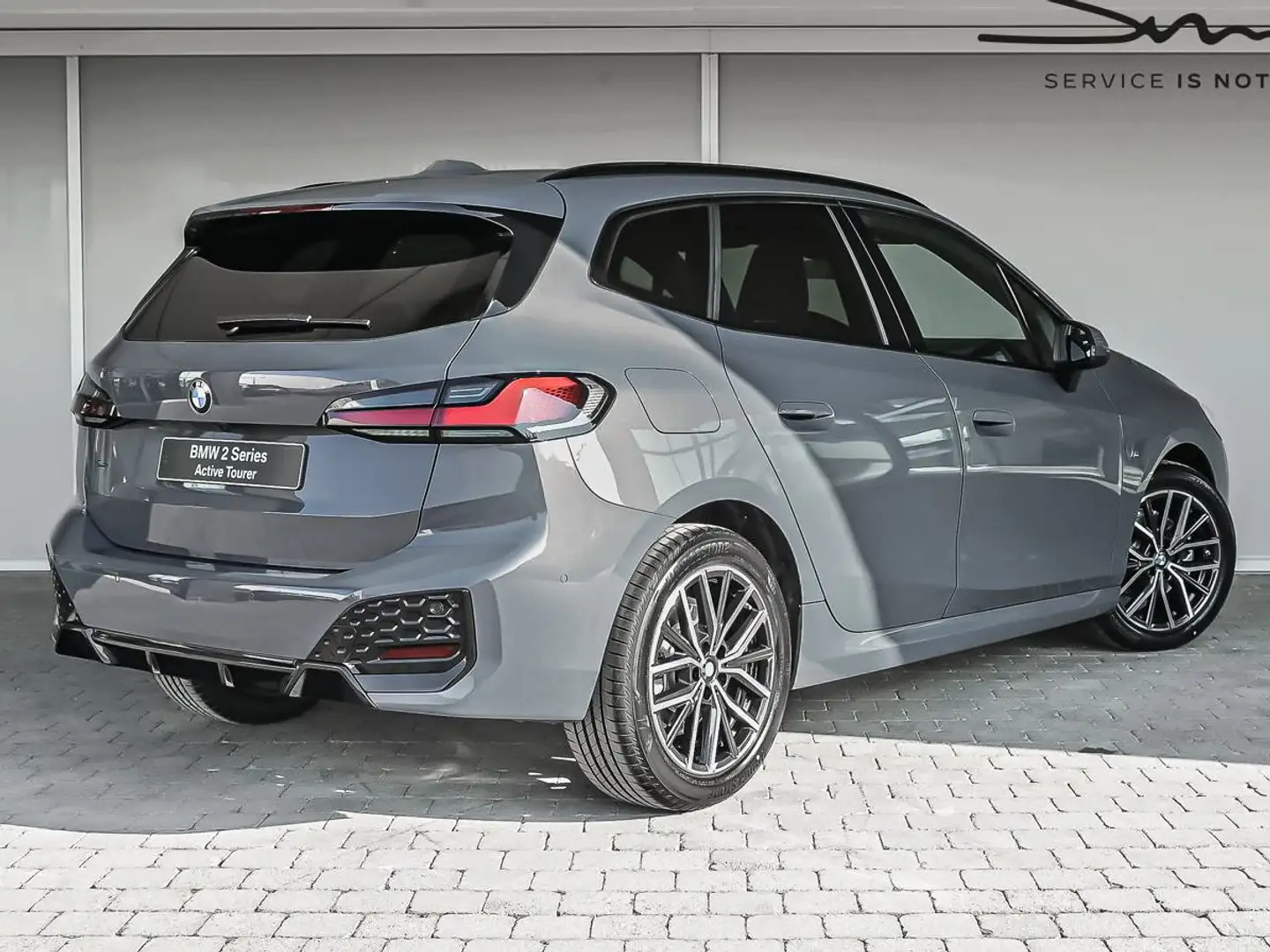 BMW 220 220i Active Tourer - M Sportpakket - NIEUW Grijs - 2