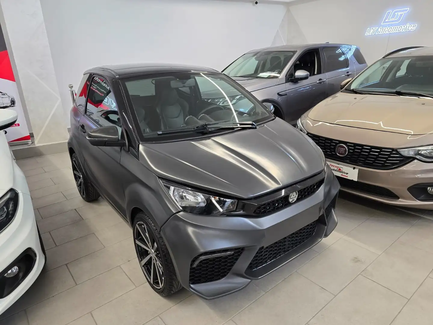 Aixam GTO Grigio - 1