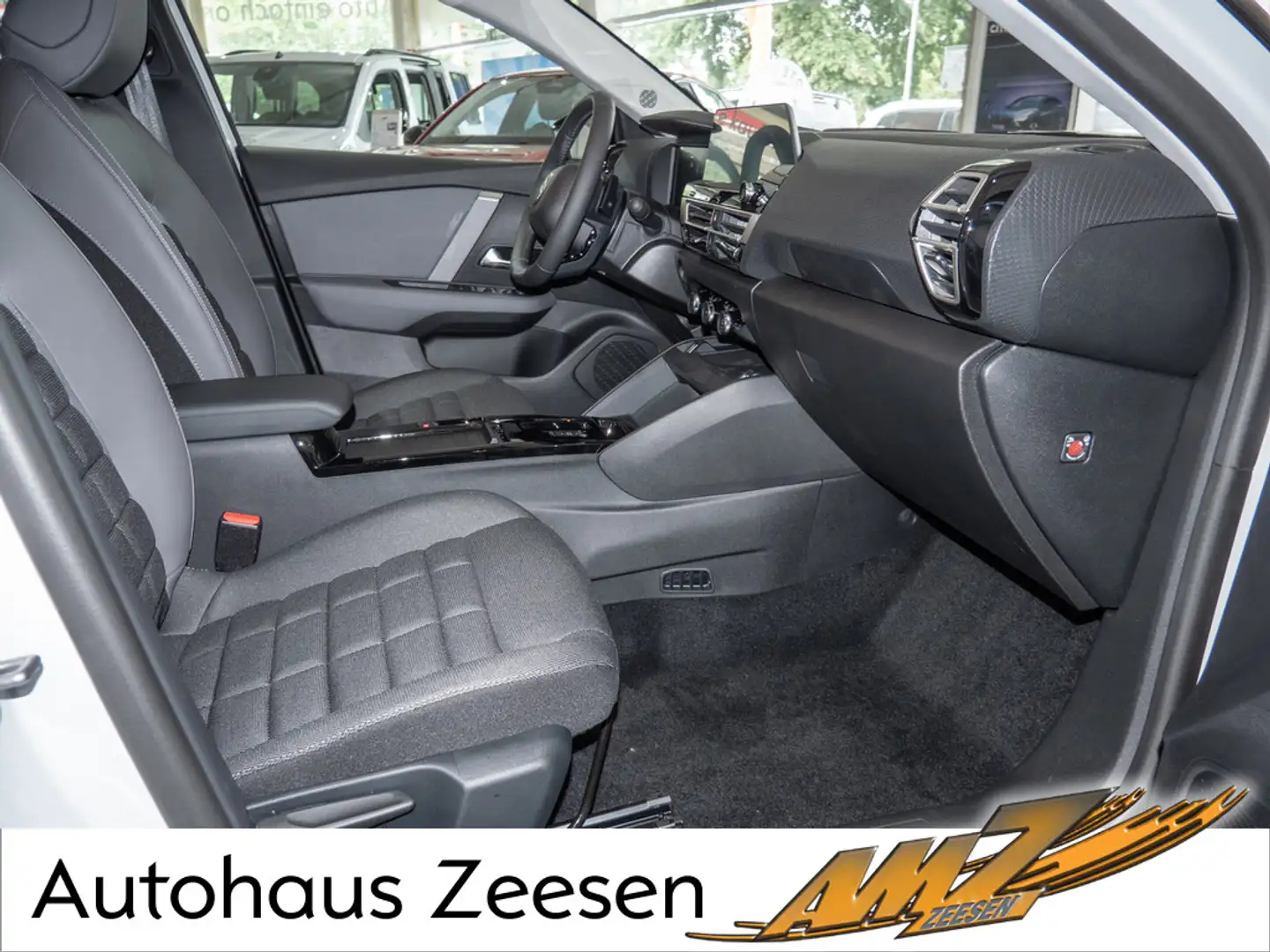 Citroen C4 Hybrid 145 ë-DCS6 Collection KAMERA PDC Weiß - 2
