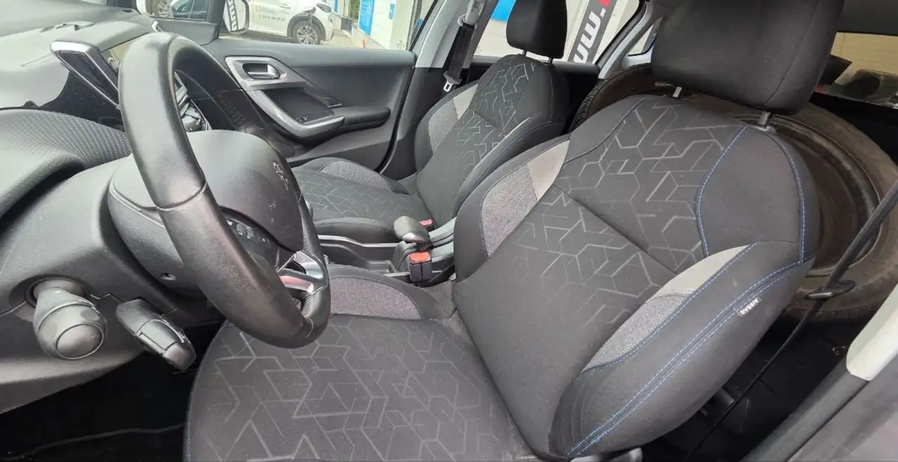 Peugeot 2008 2008 — photo 5