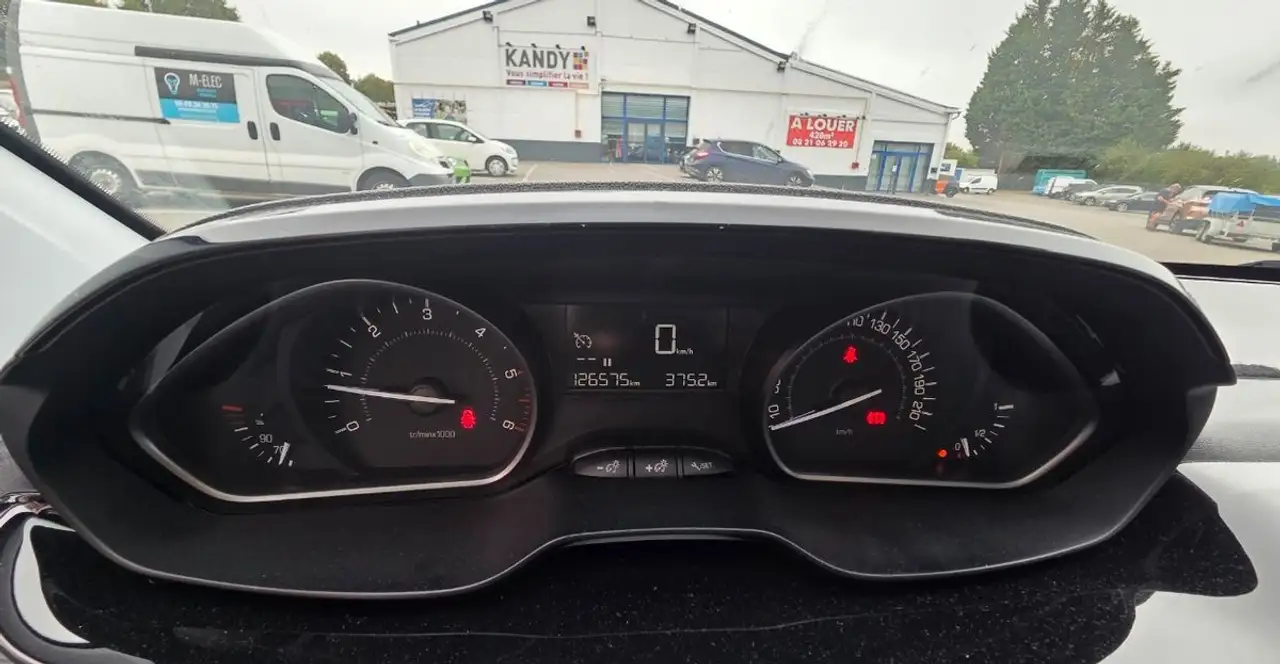 Peugeot 2008 2008 — photo 6