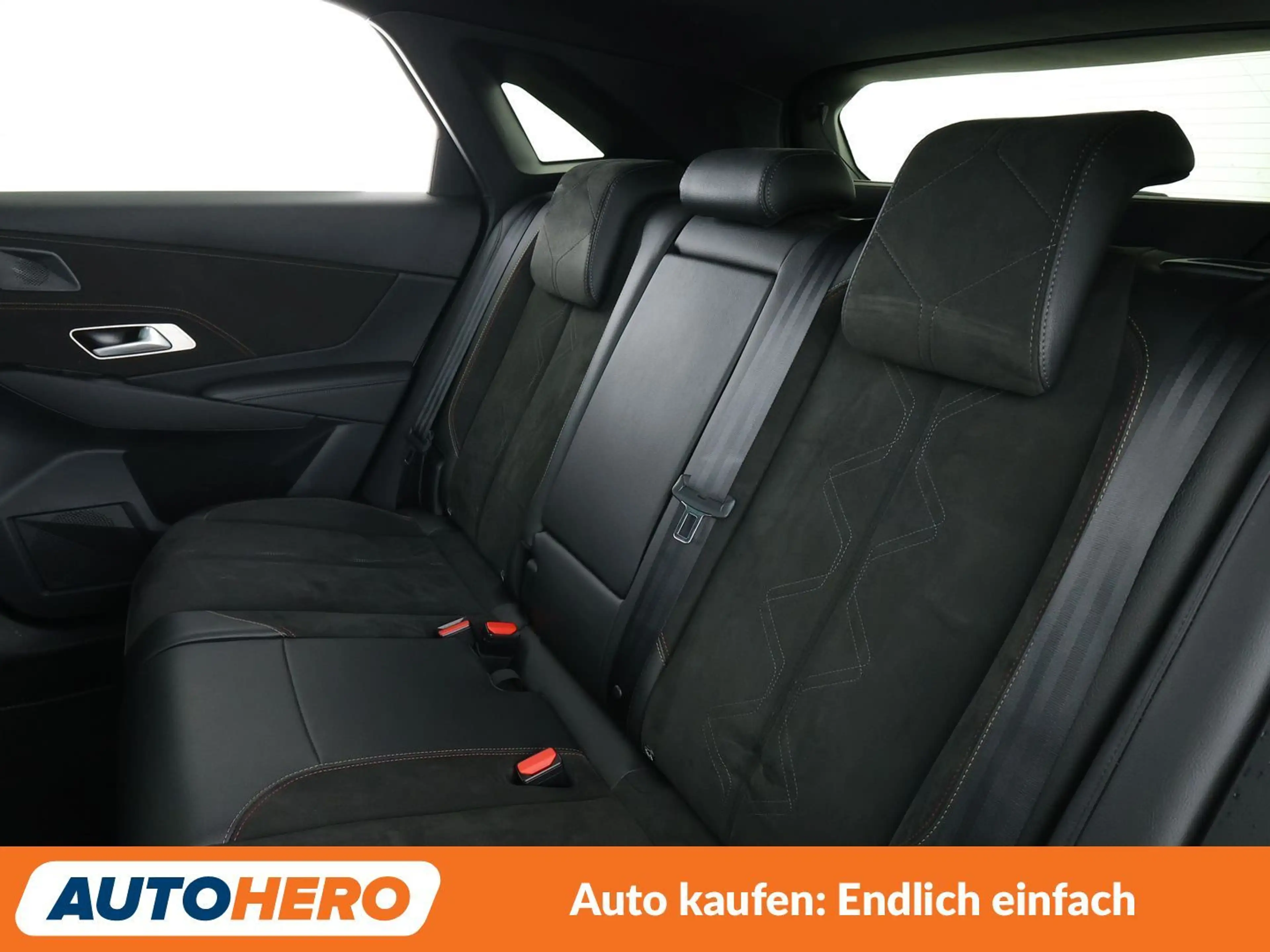 DS Automobiles DS 7 Crossback 1.6 PureTech So Chic Aut.*NAVI*LED*SPUR*PDC*SHZ* — photo 14