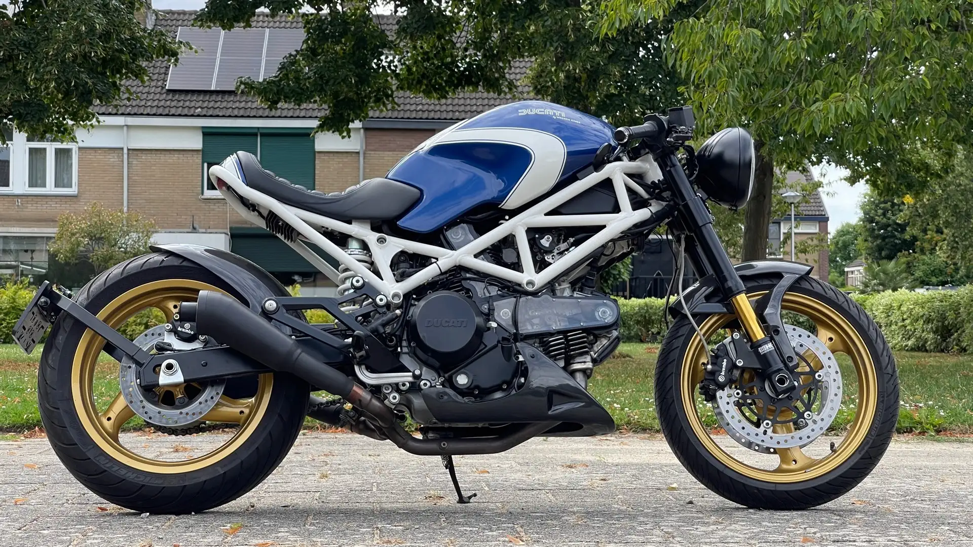Ducati Monster 695 Ducati Monster Café Racer by Wrench kings - 1
