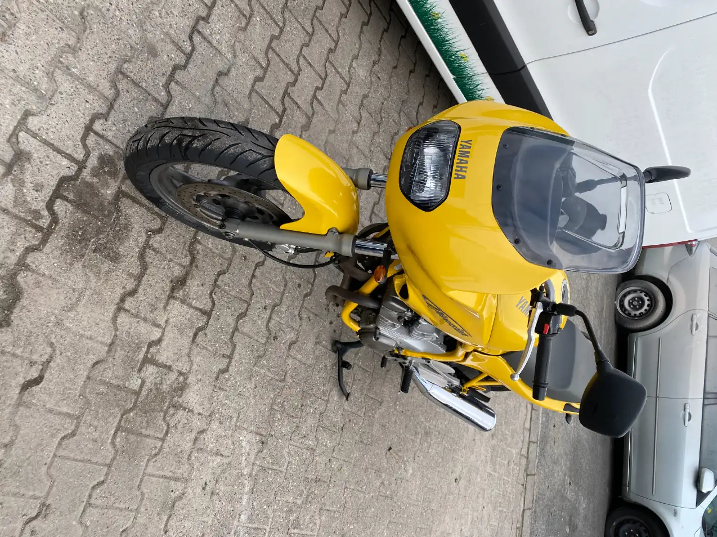 Yamaha XJ 600 Yamaha XJ 600 Diversion Aus 3.Hand Nur 15820KM Amarillo - 2