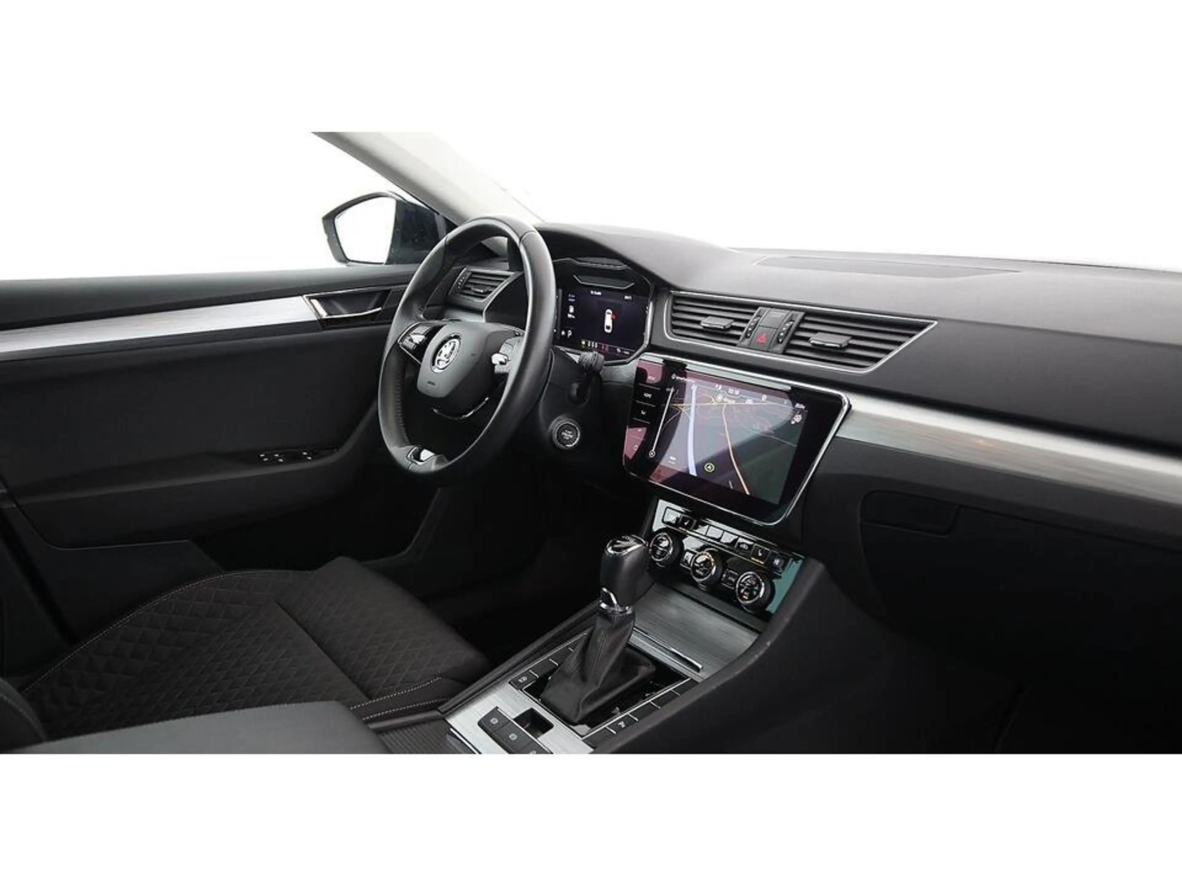 Skoda Superb Combi 2.0 TDI Ambition Aut LED AHK RADAR — photo 13