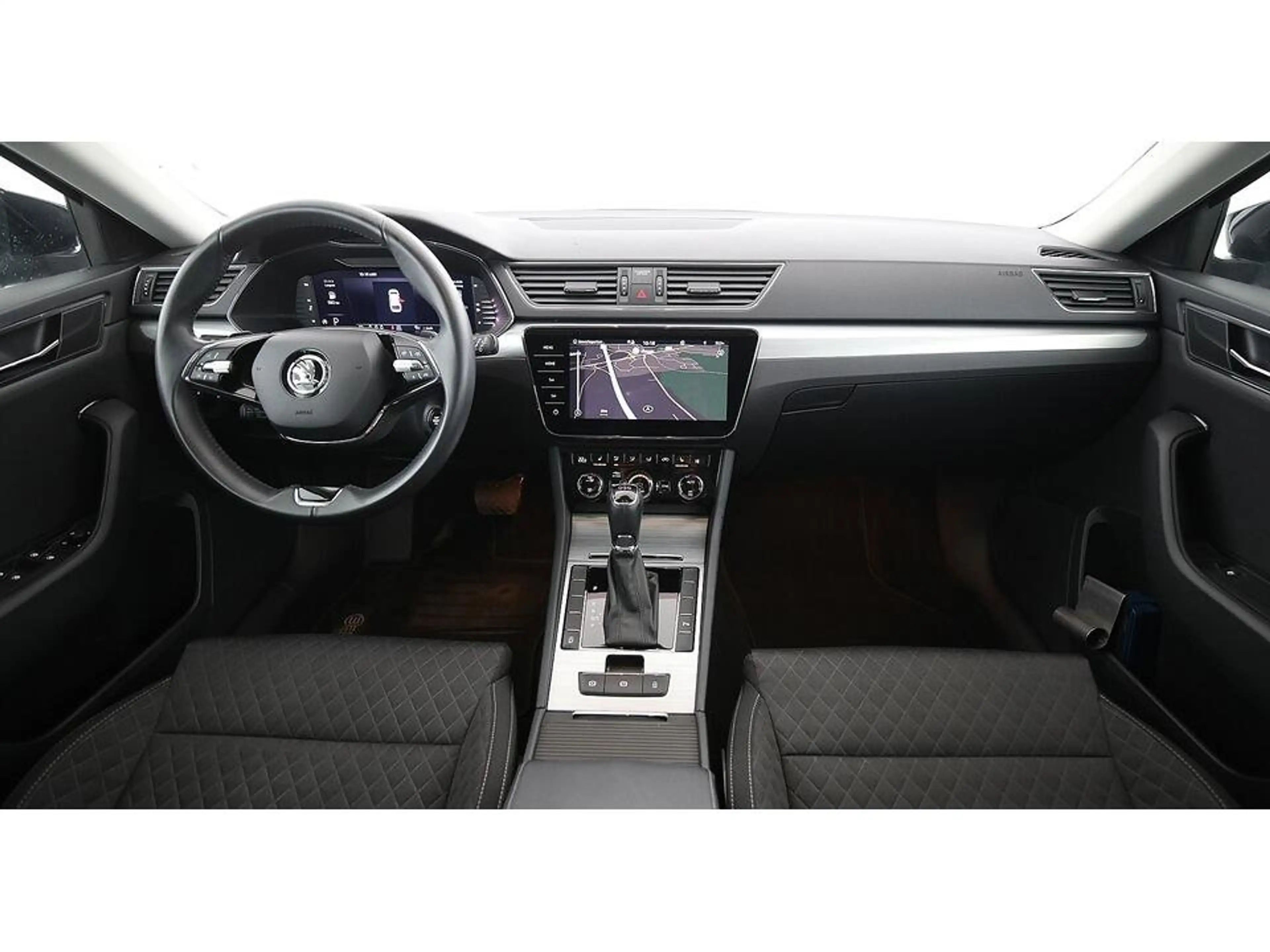 Skoda Superb Combi 2.0 TDI Ambition Aut LED AHK RADAR — photo 11
