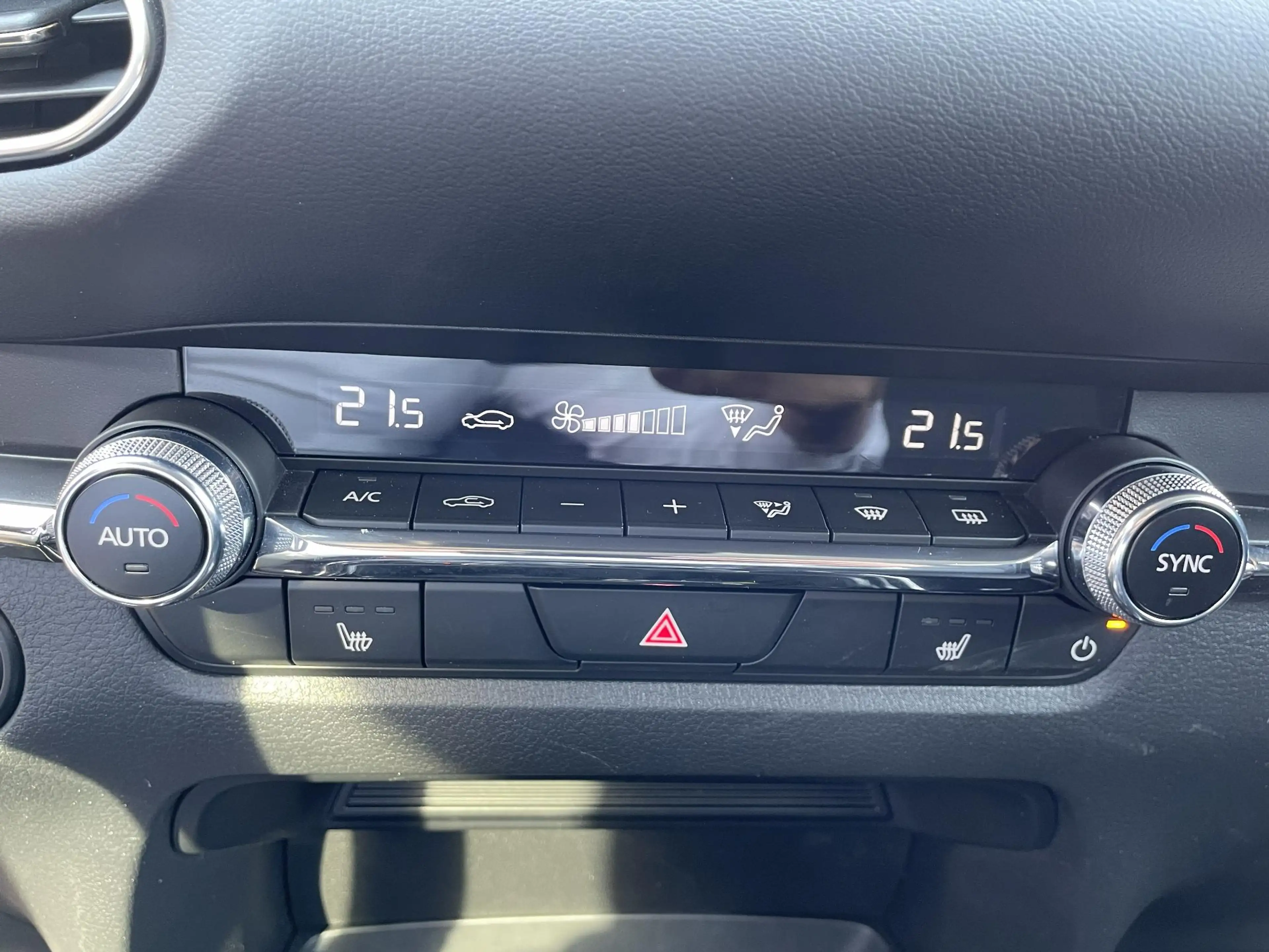Mazda CX-30 2.5 e-SkyActiv-G M Hybrid Homura , Automaat, Navi, — photo 17