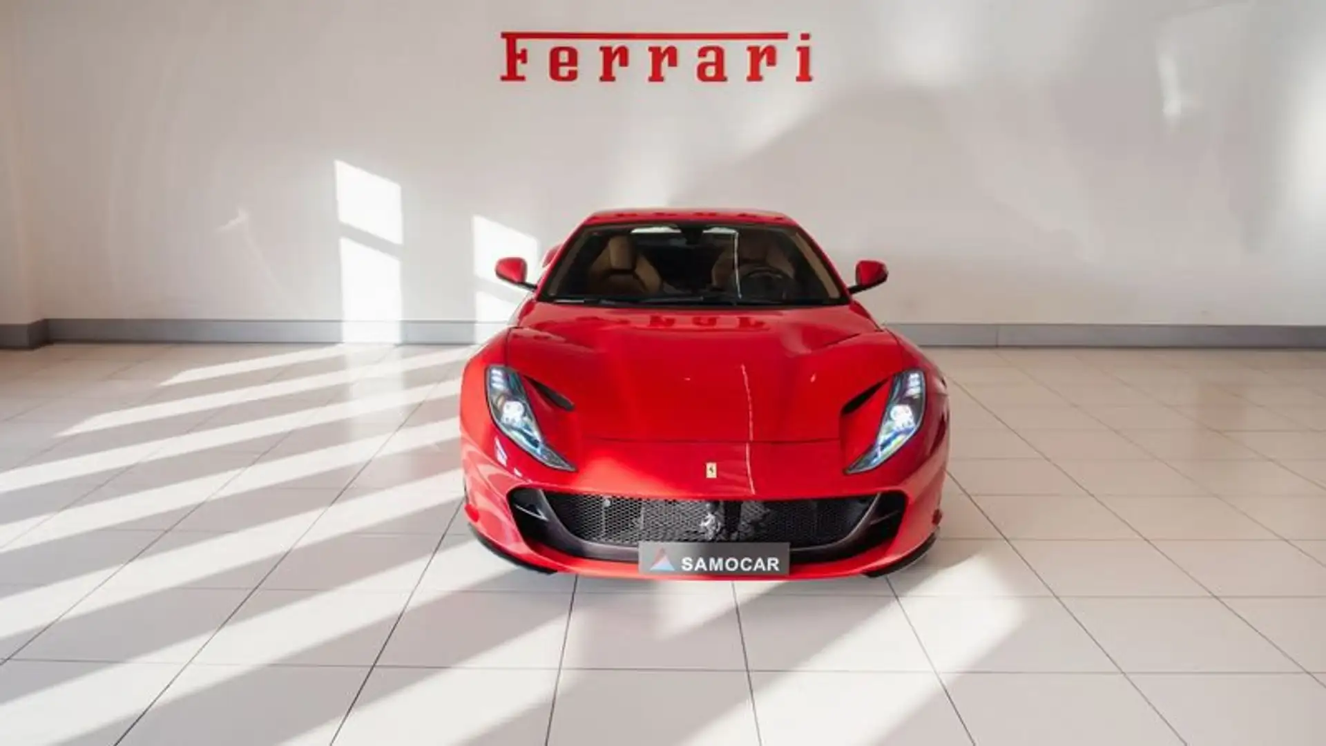 Ferrari 812 812 Superfast Czerwony - 2