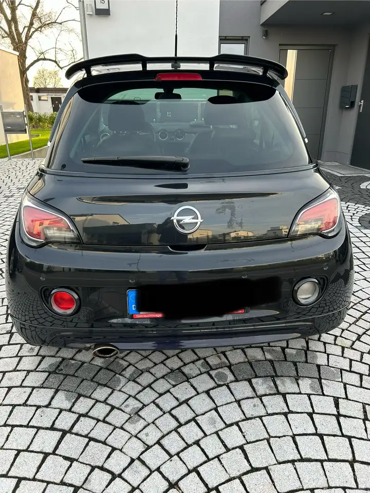 Opel Adam