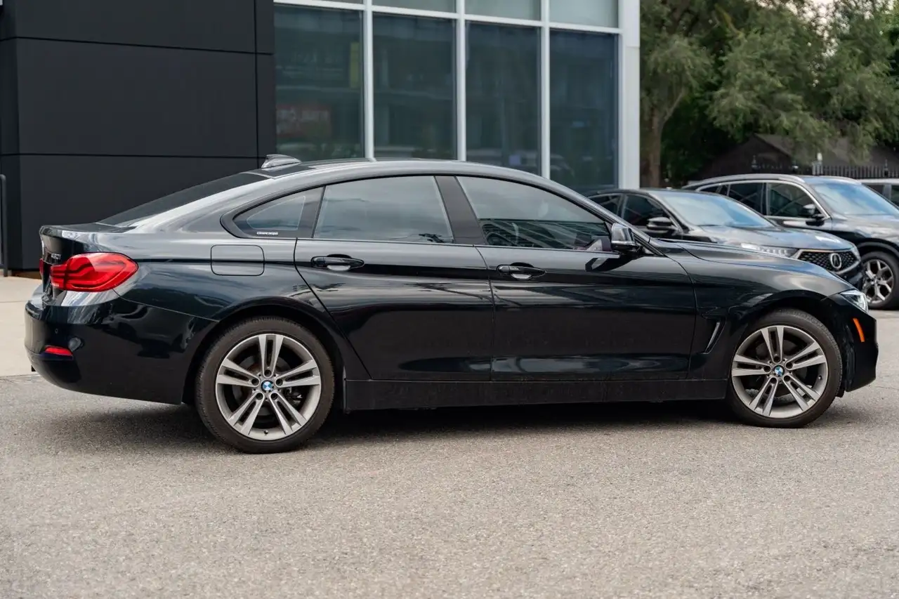 BMW 4 Series снимка BMW 4 Series