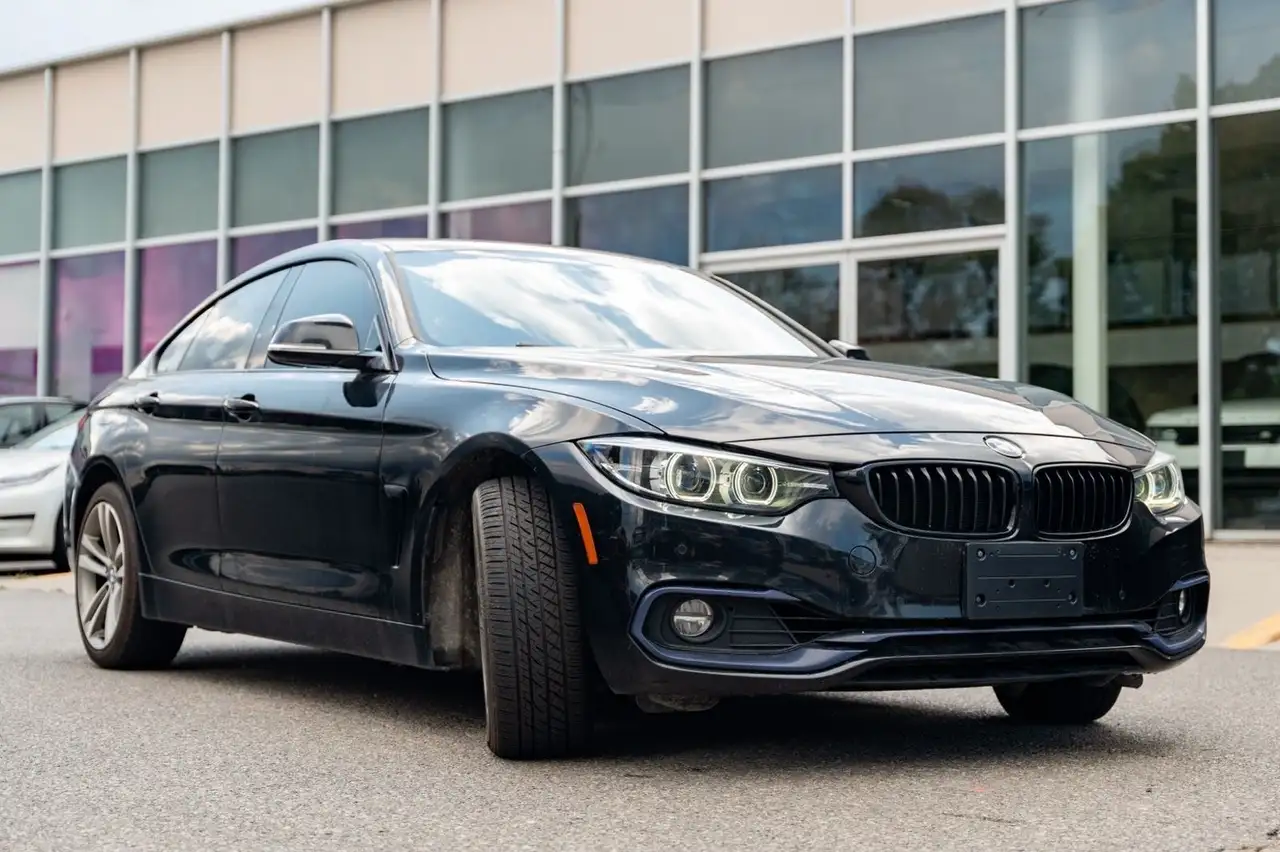 BMW 4 Series снимка BMW 4 Series