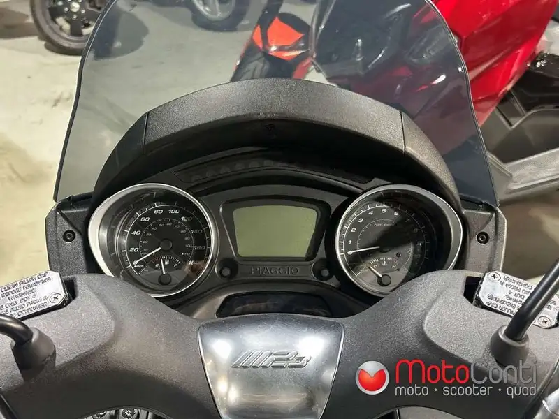 Piaggio MP3 300 - foto 5