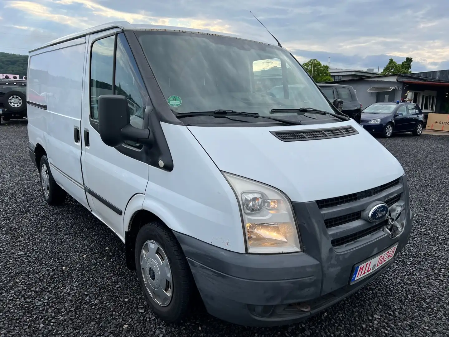 Ford Transit Kasten FT 300 K LKW*KÜHLKASTEN*HEIFO*TÜV Wit - 1