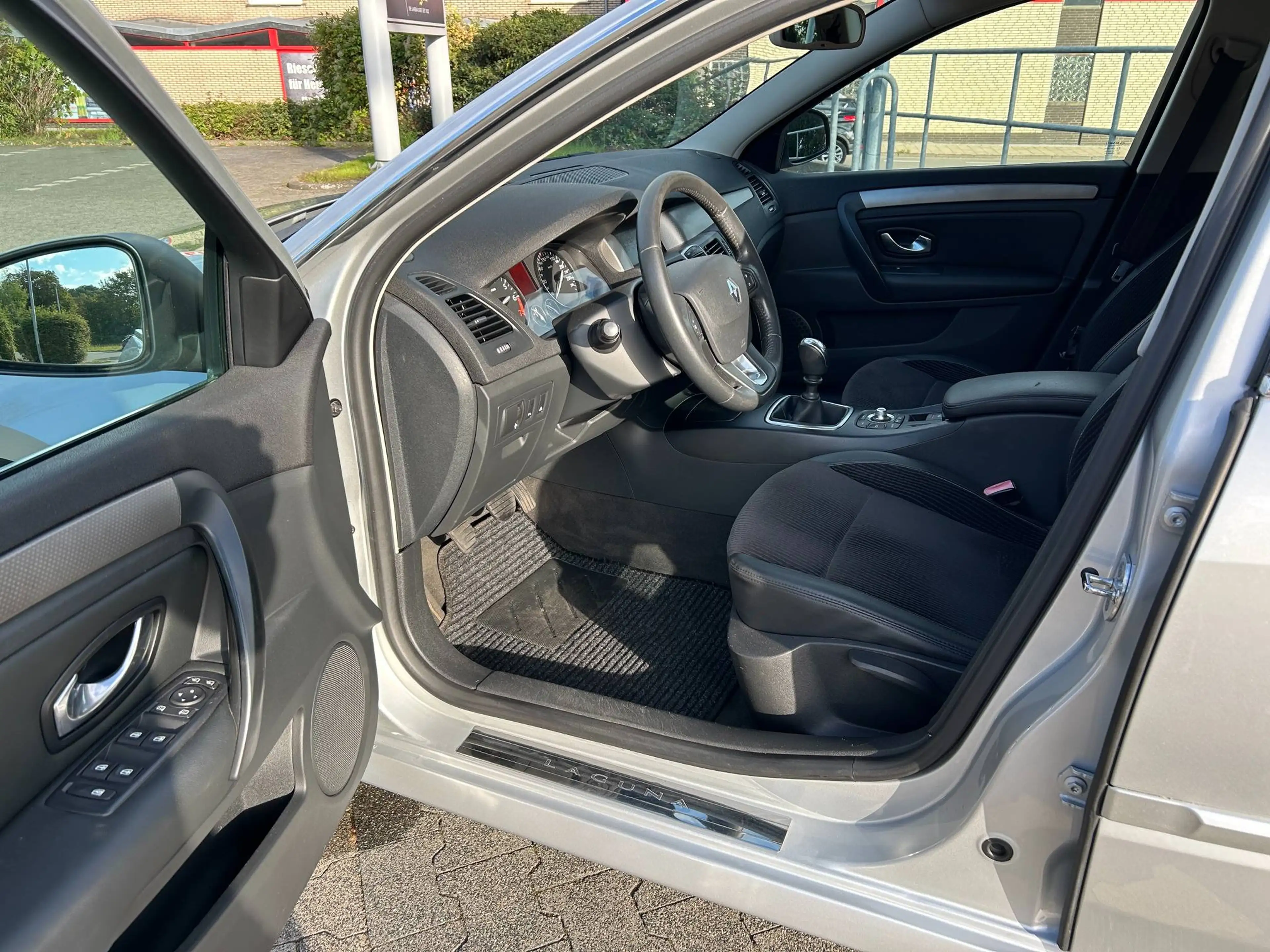 Renault Laguna Laguna Grandtour Grandtour 2.0 16V 140 Dynamique — photo 10
